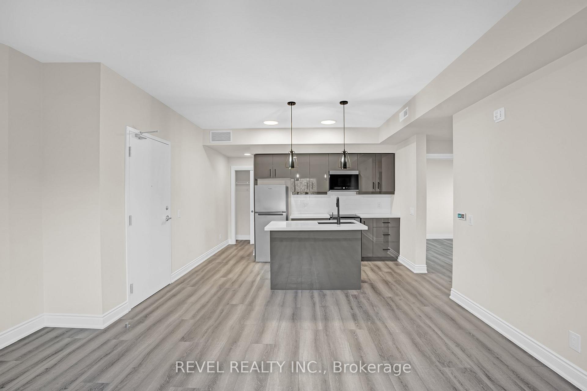 Photo 4 of Unit 2D, 261 King Street E, Hamilton, Stoney Creek — HOMEH