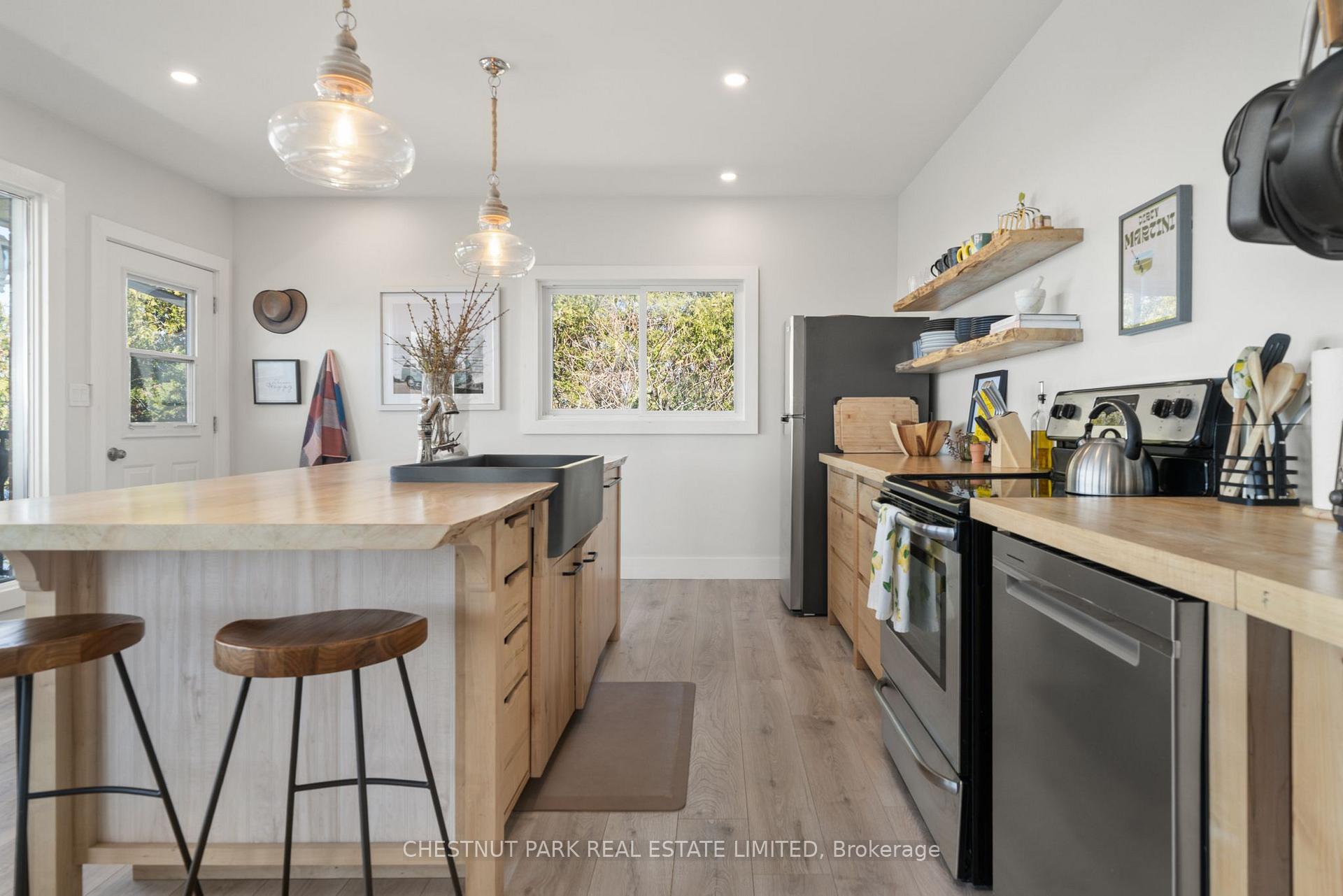Photo 25 of 5404 County Road 1, Prince Edward County, Hillier Ward — HOMEH