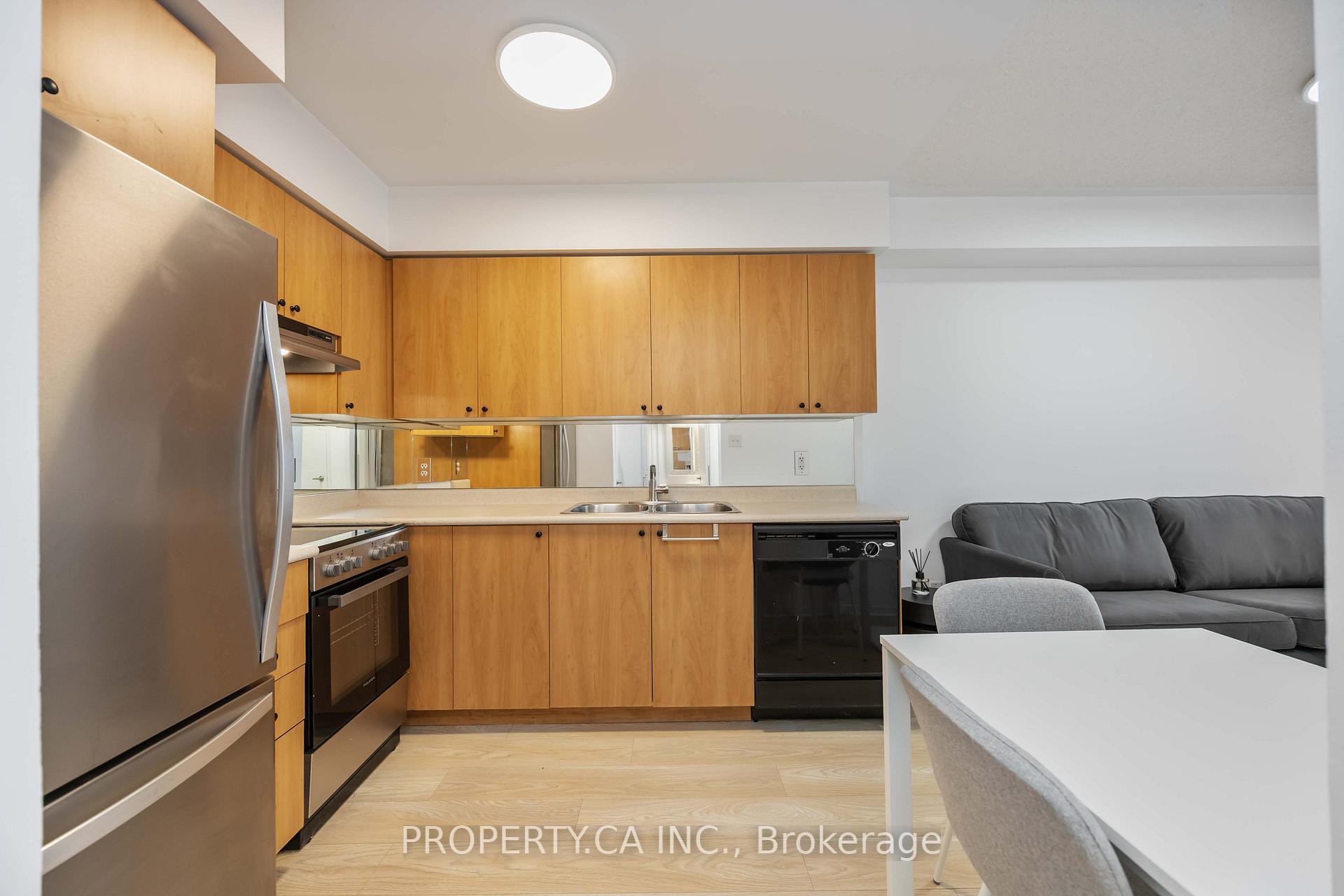 Photo 6 of Unit 69, 2285 Bur Oak Avenue, Markham, Greensborough — HOMEH