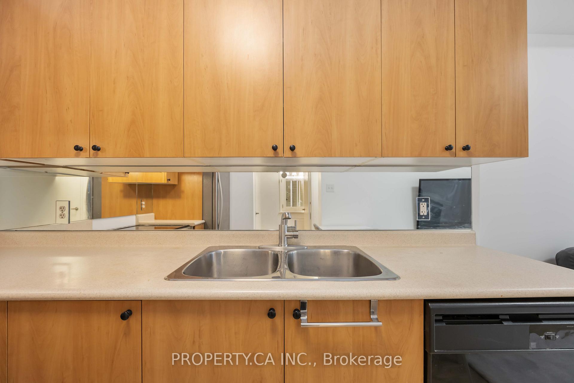 Photo 13 of Unit 69, 2285 Bur Oak Avenue, Markham, Greensborough — HOMEH