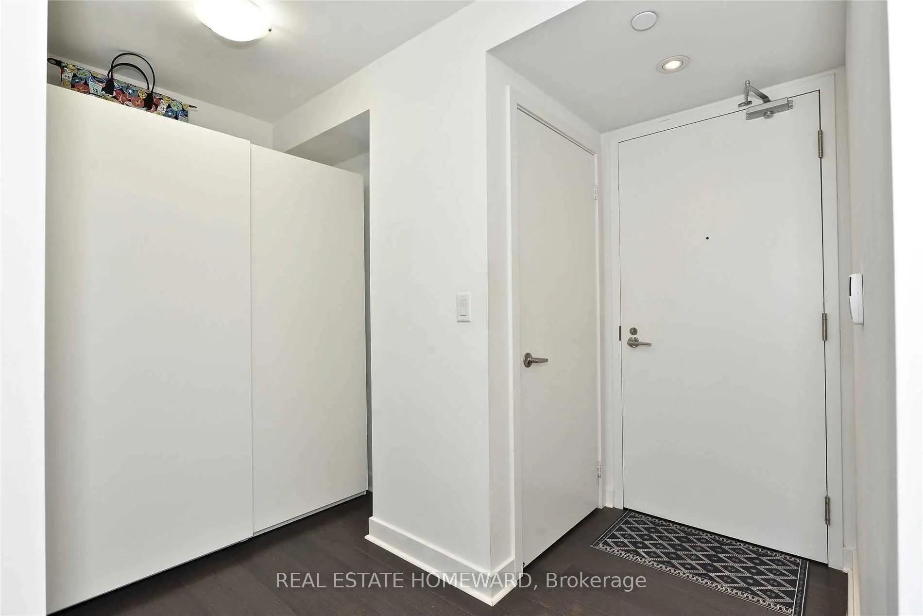 Photo 6 of Unit 602, 58 Orchard View Boulevard, Toronto, Yonge-Eglinton — HOMEH