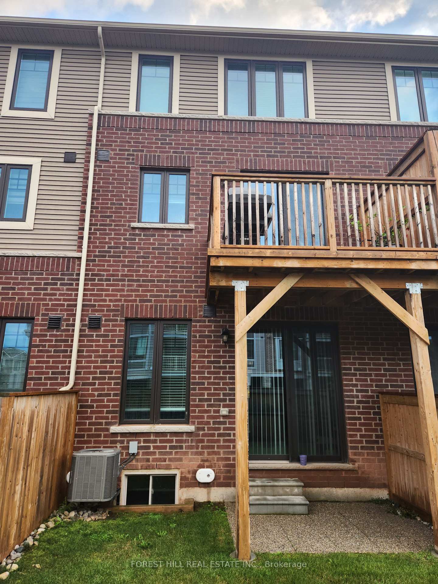 Photo 2 of Unit 33, 288 Glover Road, Hamilton, Fruitland — HOMEH