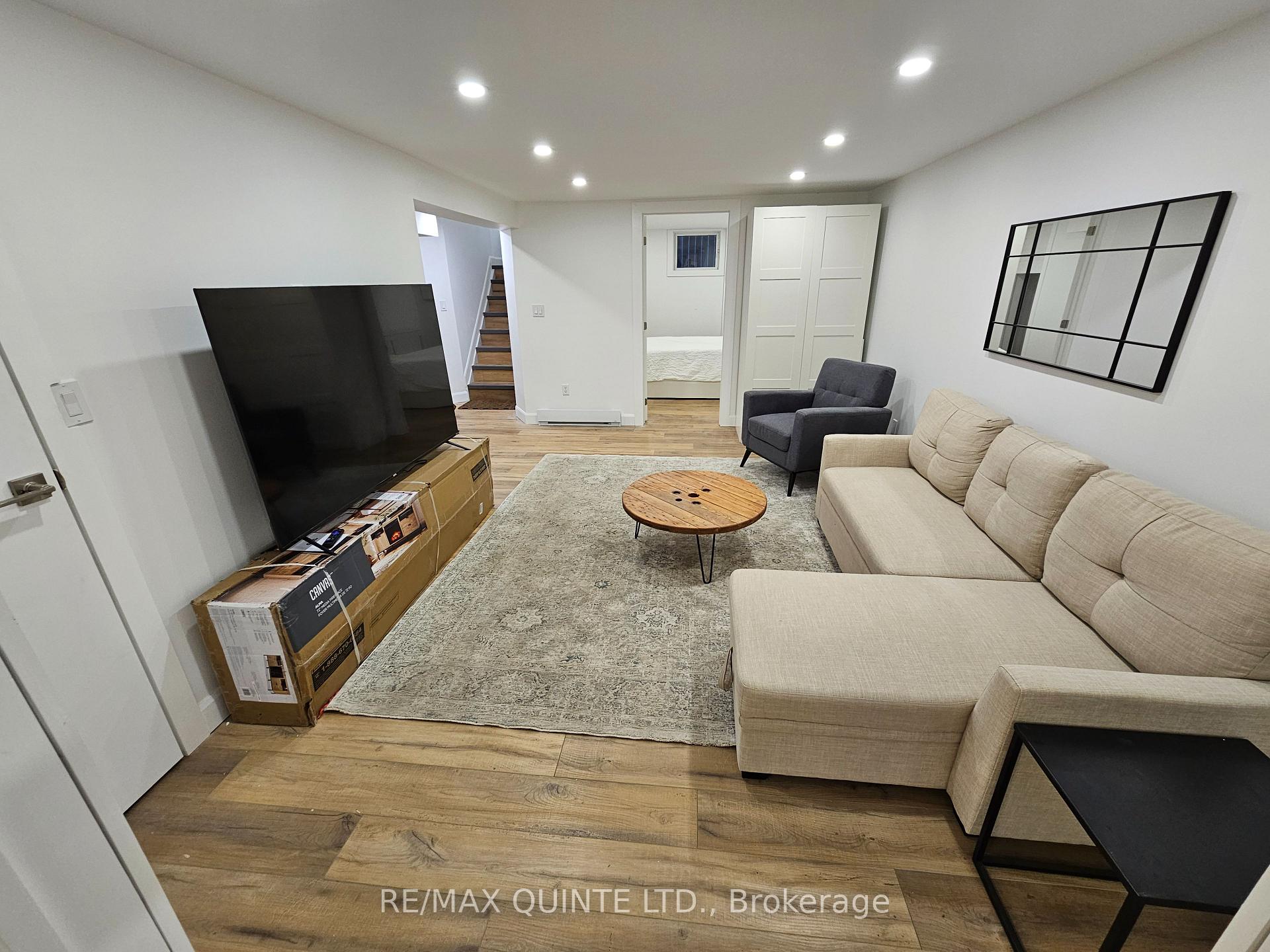 Photo 3 of Unit B, 620 Sidney Street, Belleville, Belleville Ward — HOMEH