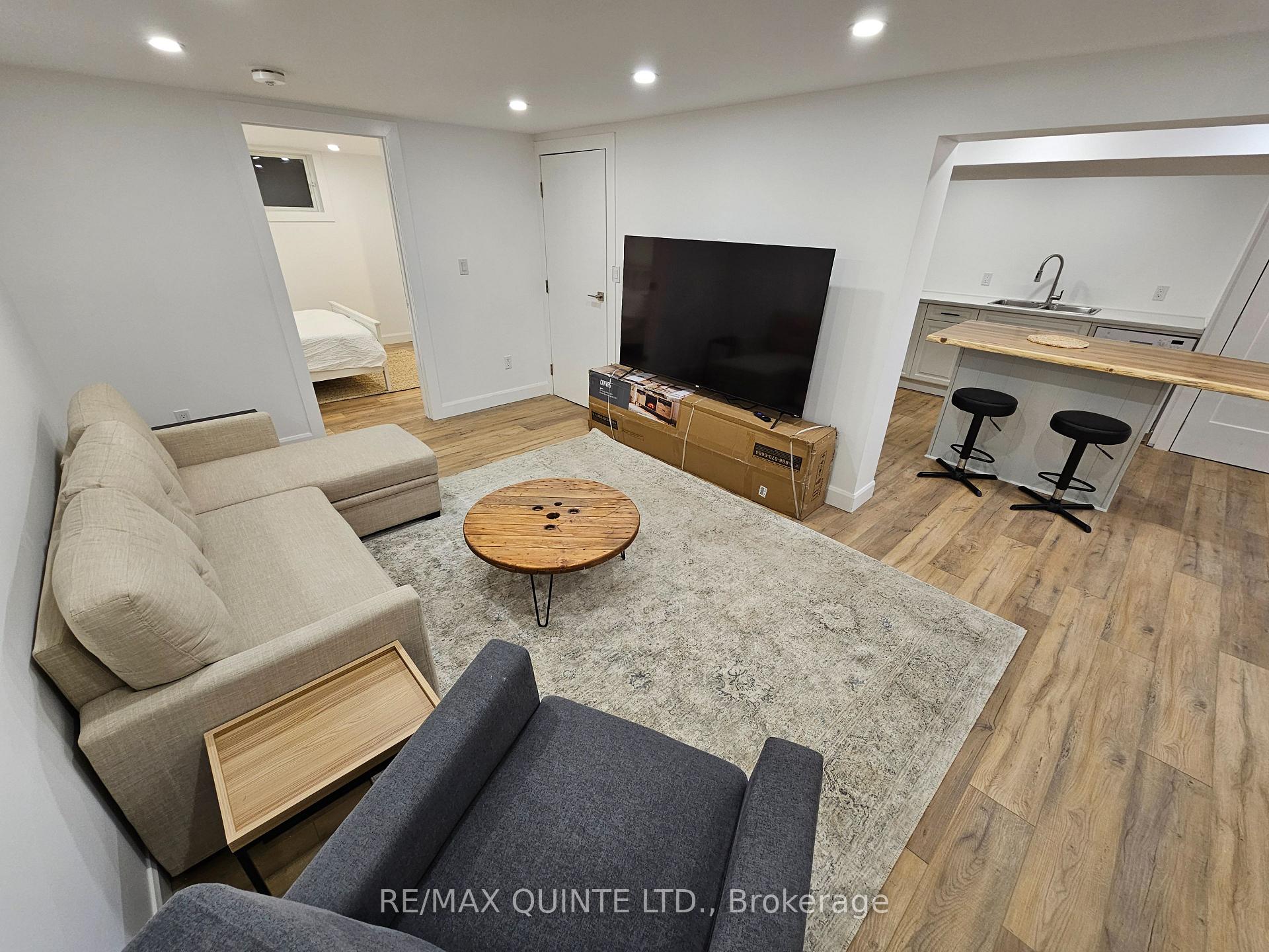Photo 8 of Unit B, 620 Sidney Street, Belleville, Belleville Ward — HOMEH