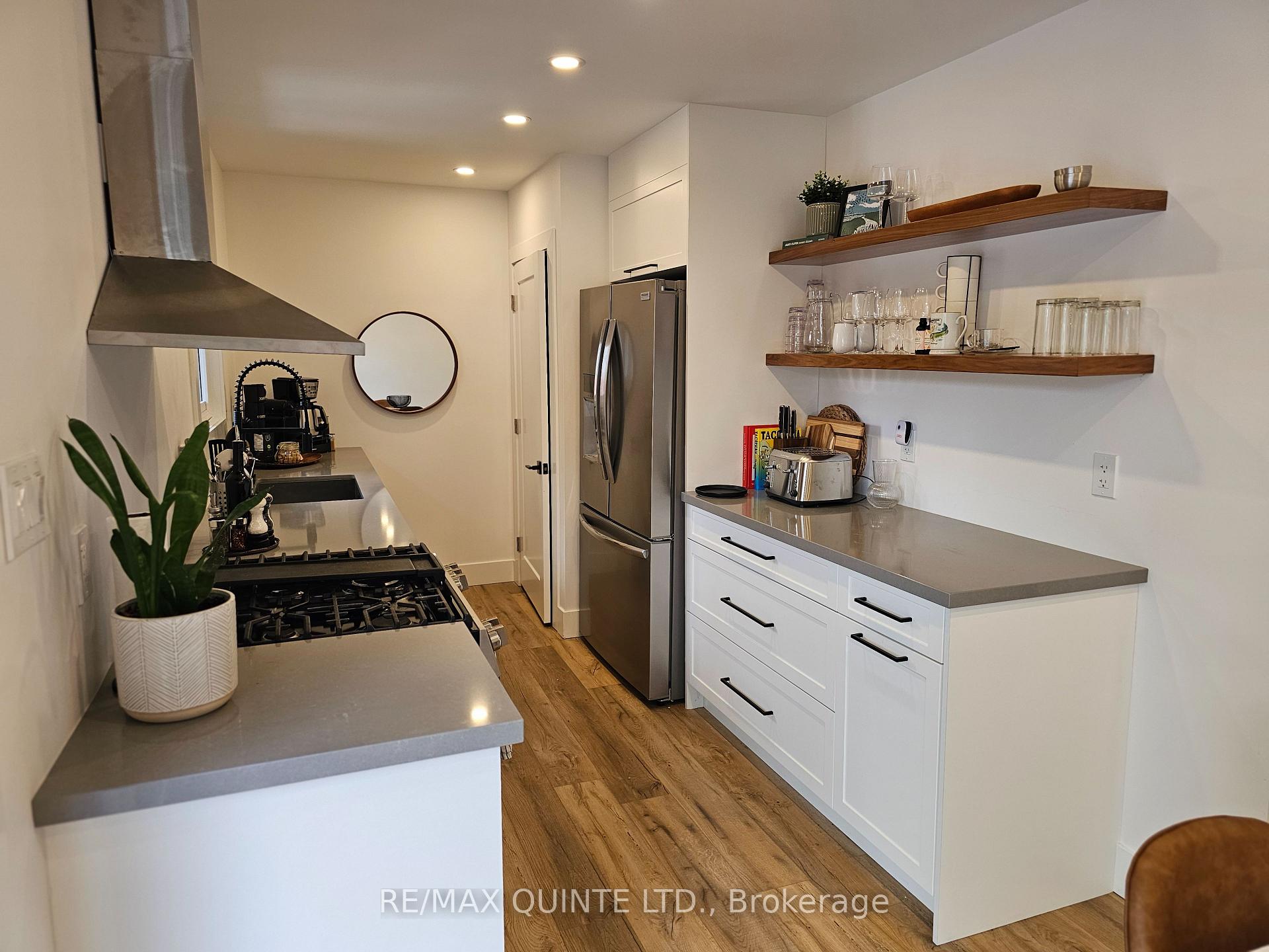 Photo 8 of Unit A, 620 Sidney Street, Belleville, Belleville Ward — HOMEH
