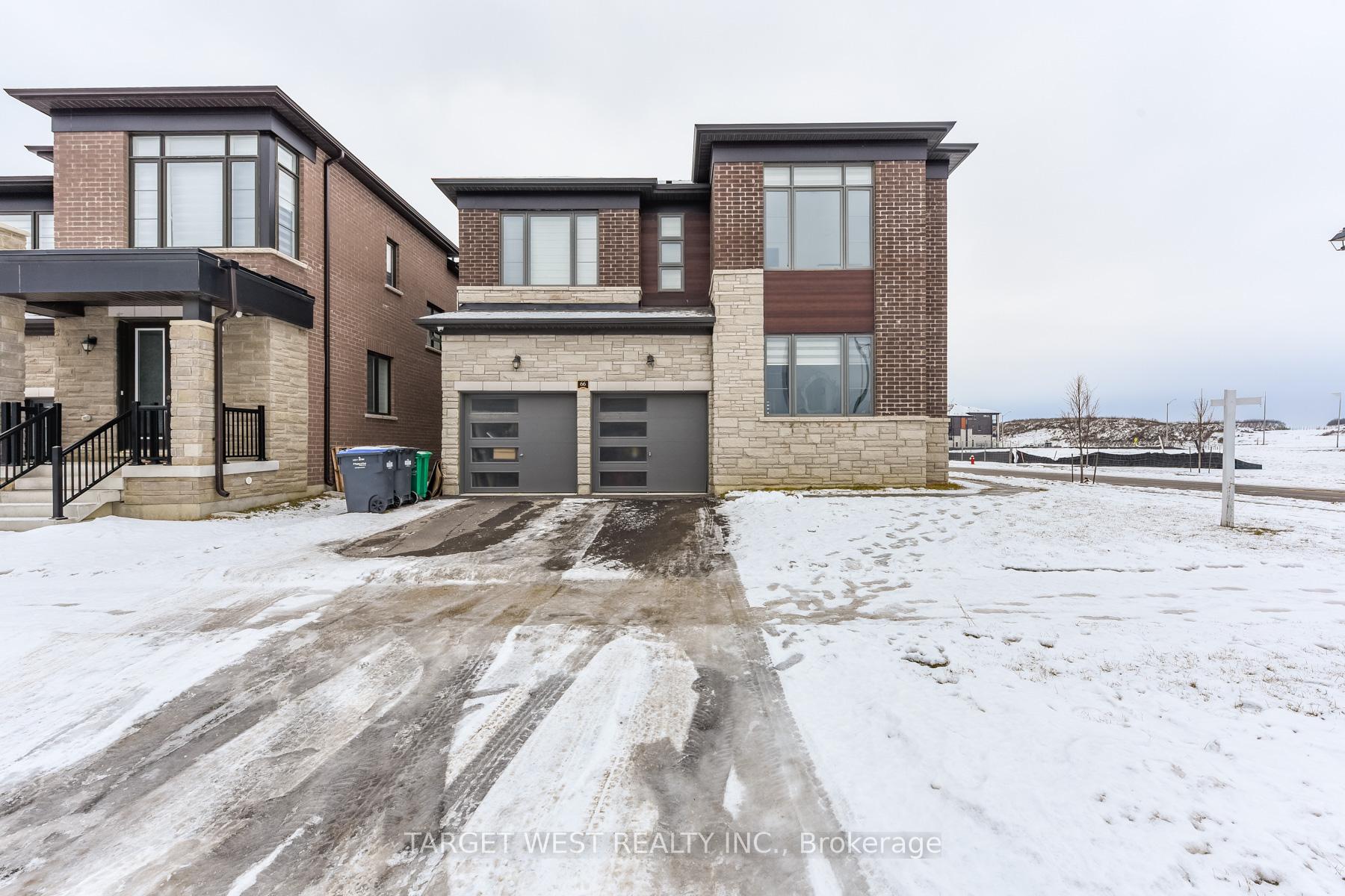 Photo 2 of 66 Minnock Street, Caledon, Rural Caledon — HOMEH