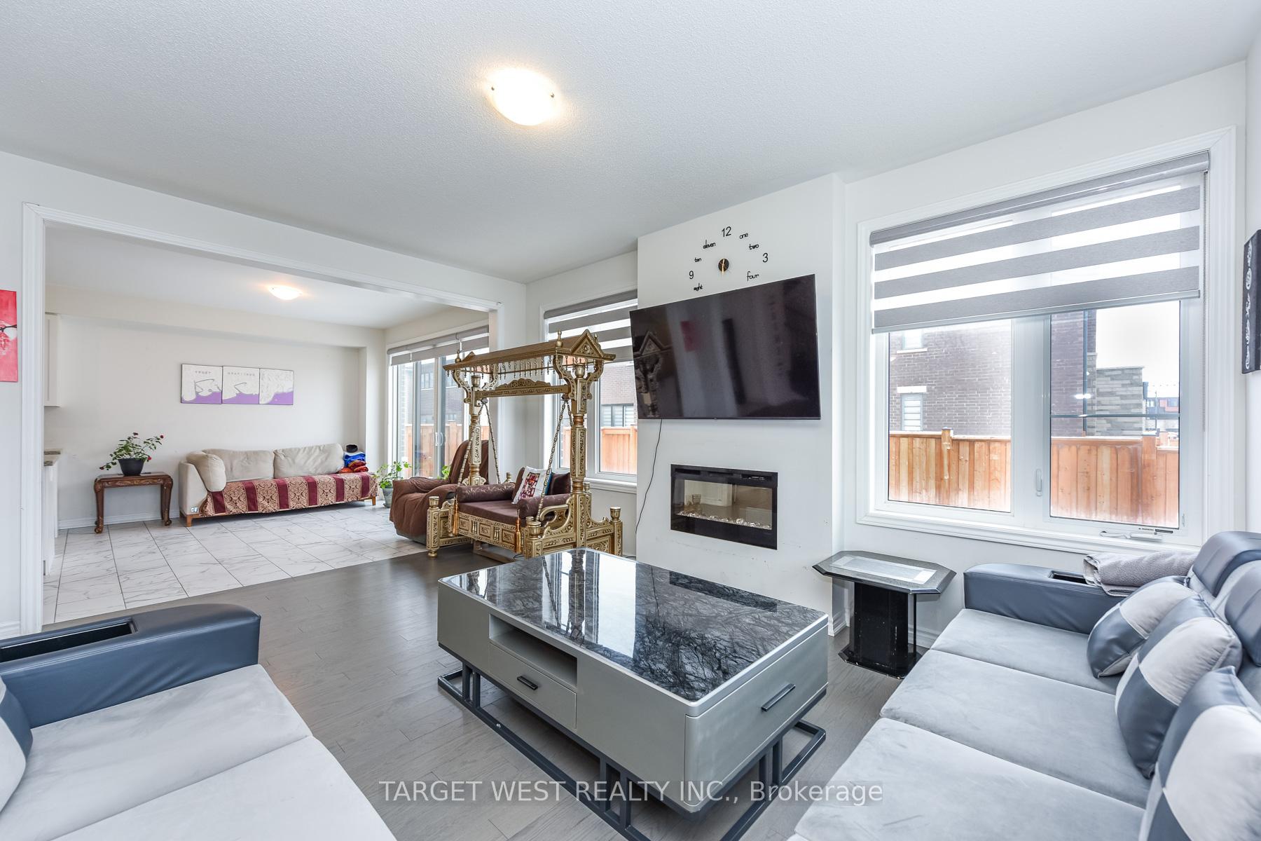 Photo 19 of 66 Minnock Street, Caledon, Rural Caledon — HOMEH