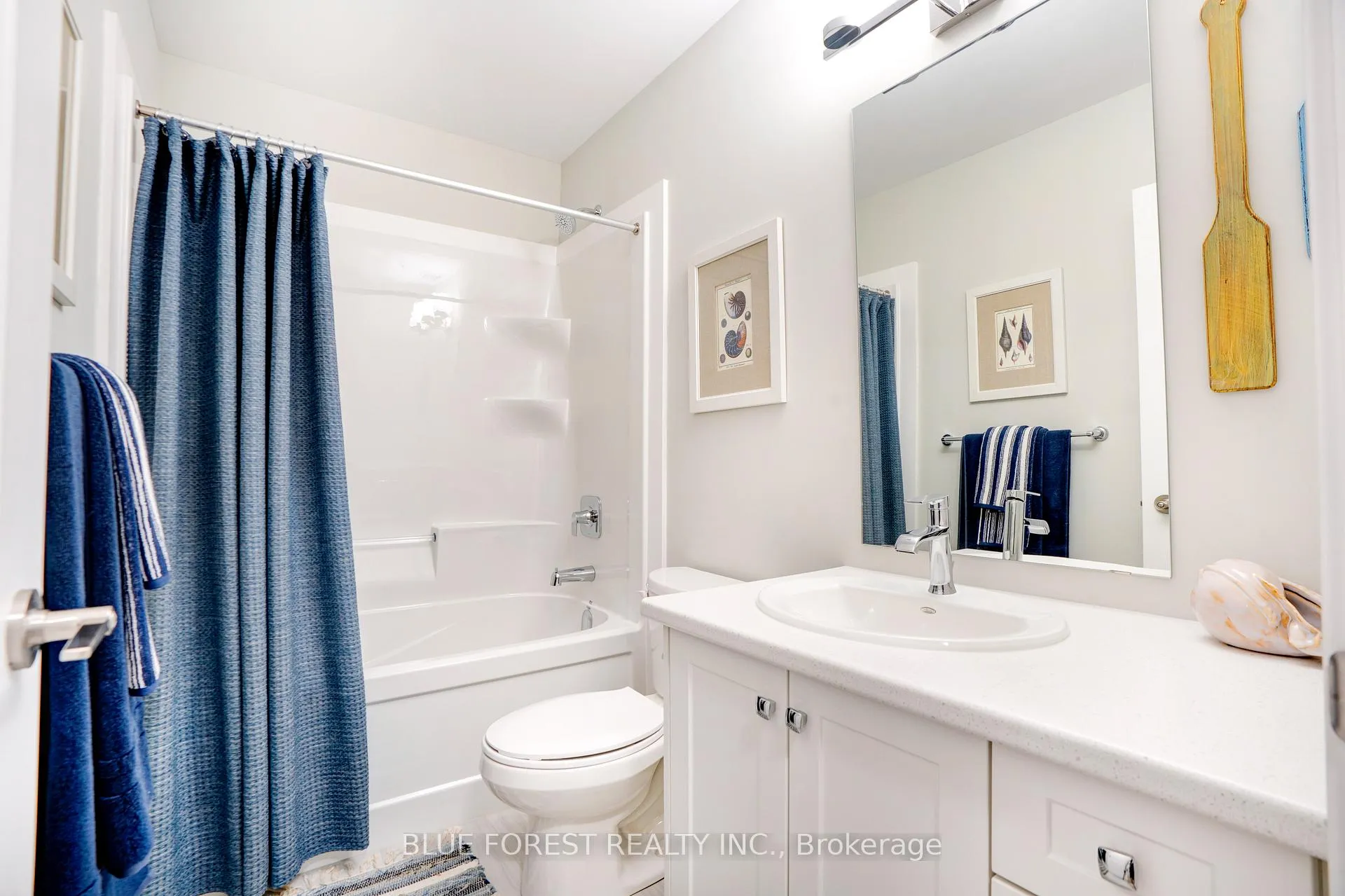 Photo 18 of Unit 201, 100 The Promenade, Central Elgin, Port Stanley — HOMEH