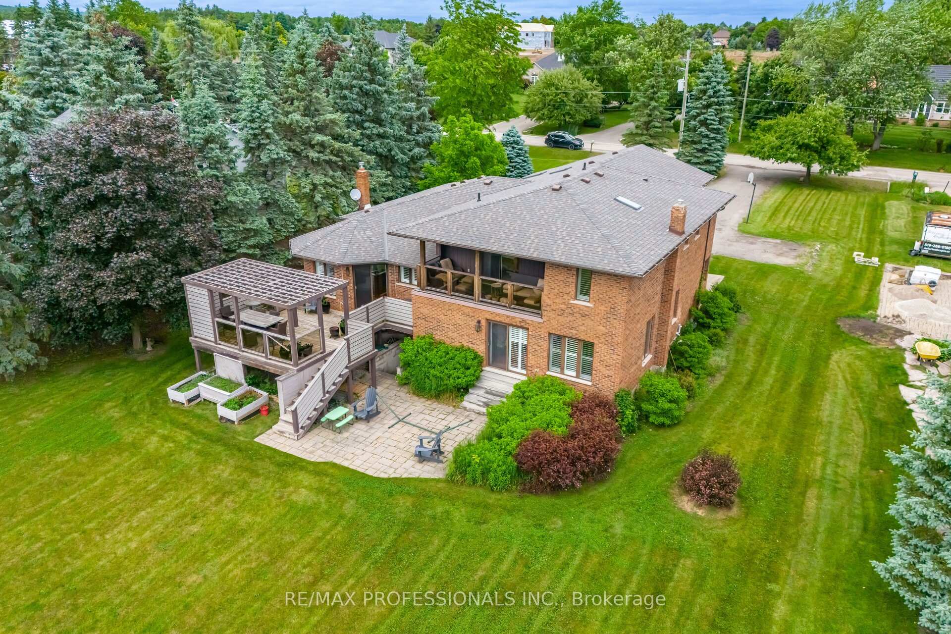 Photo 1 of 12130 Eighth Line, Halton Hills, Glen Williams — HOMEH