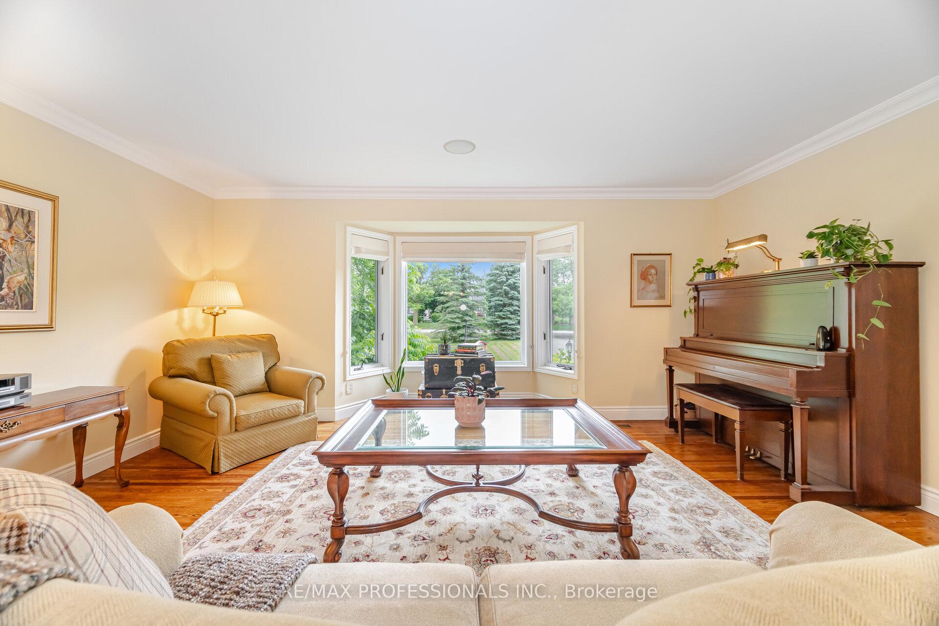 Photo 7 of 12130 Eighth Line, Halton Hills, Glen Williams — HOMEH