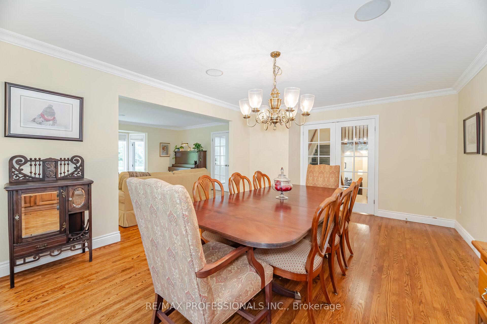 Photo 8 of 12130 Eighth Line, Halton Hills, Glen Williams — HOMEH