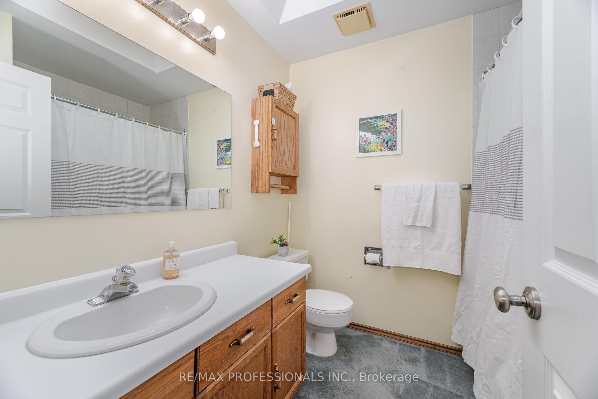 Photo 24 of 12130 Eighth Line, Halton Hills, Glen Williams — HOMEH