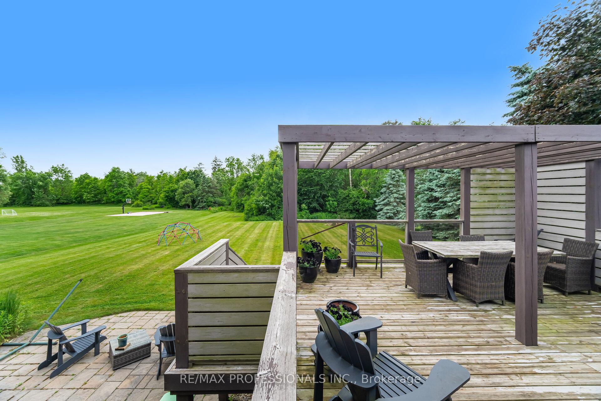 Photo 40 of 12130 Eighth Line, Halton Hills, Glen Williams — HOMEH