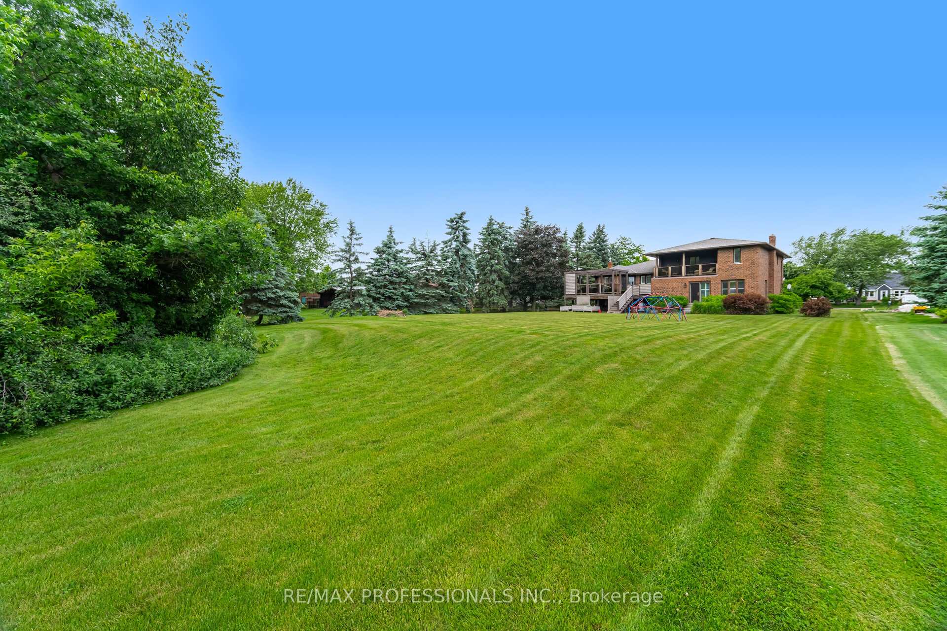 Photo 42 of 12130 Eighth Line, Halton Hills, Glen Williams — HOMEH