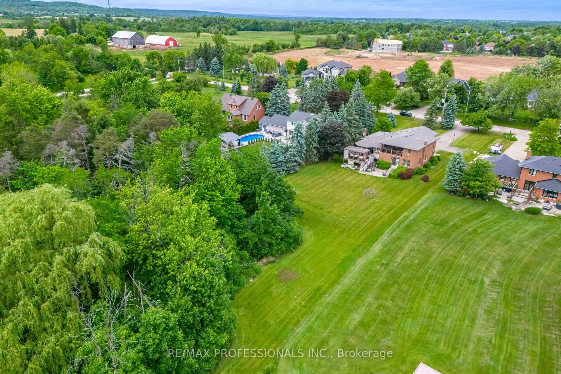 Photo 46 of 12130 Eighth Line, Halton Hills, Glen Williams — HOMEH