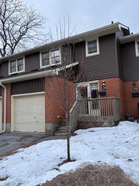 Front of Unit 28, 19 MacPherson Avenue W