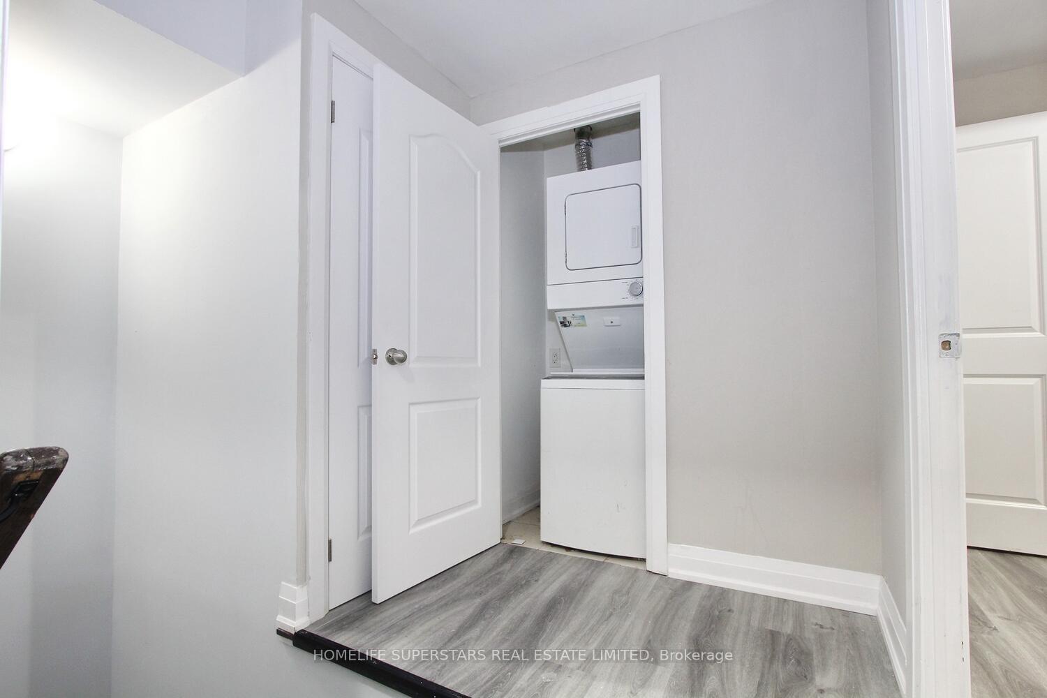 Photo 24 of Unit 902, 5309 Highway No 7, Vaughan, Vaughan Grove — HOMEH
