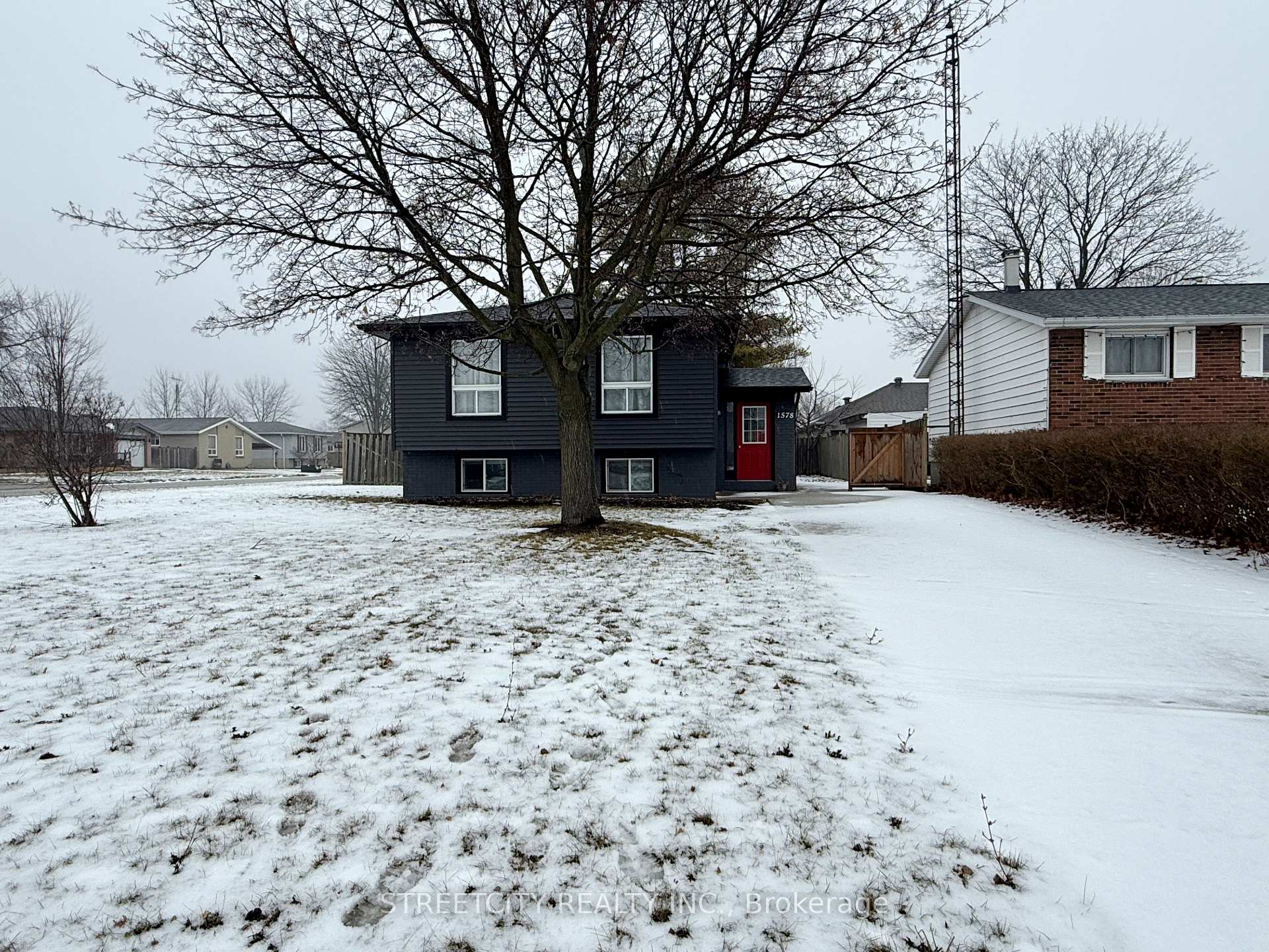 Front of 1578 Councillors Street