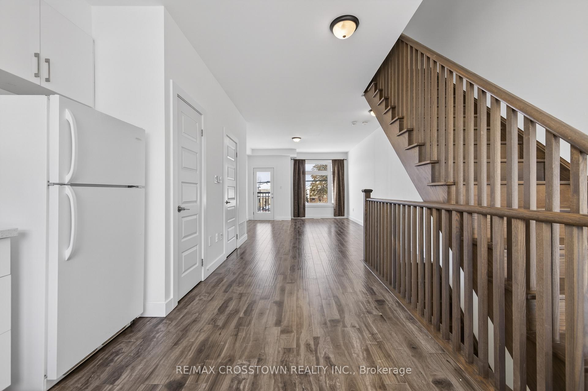 Photo 9 of Unit 2, 540 Essa Road, Barrie, Holly — HOMEH
