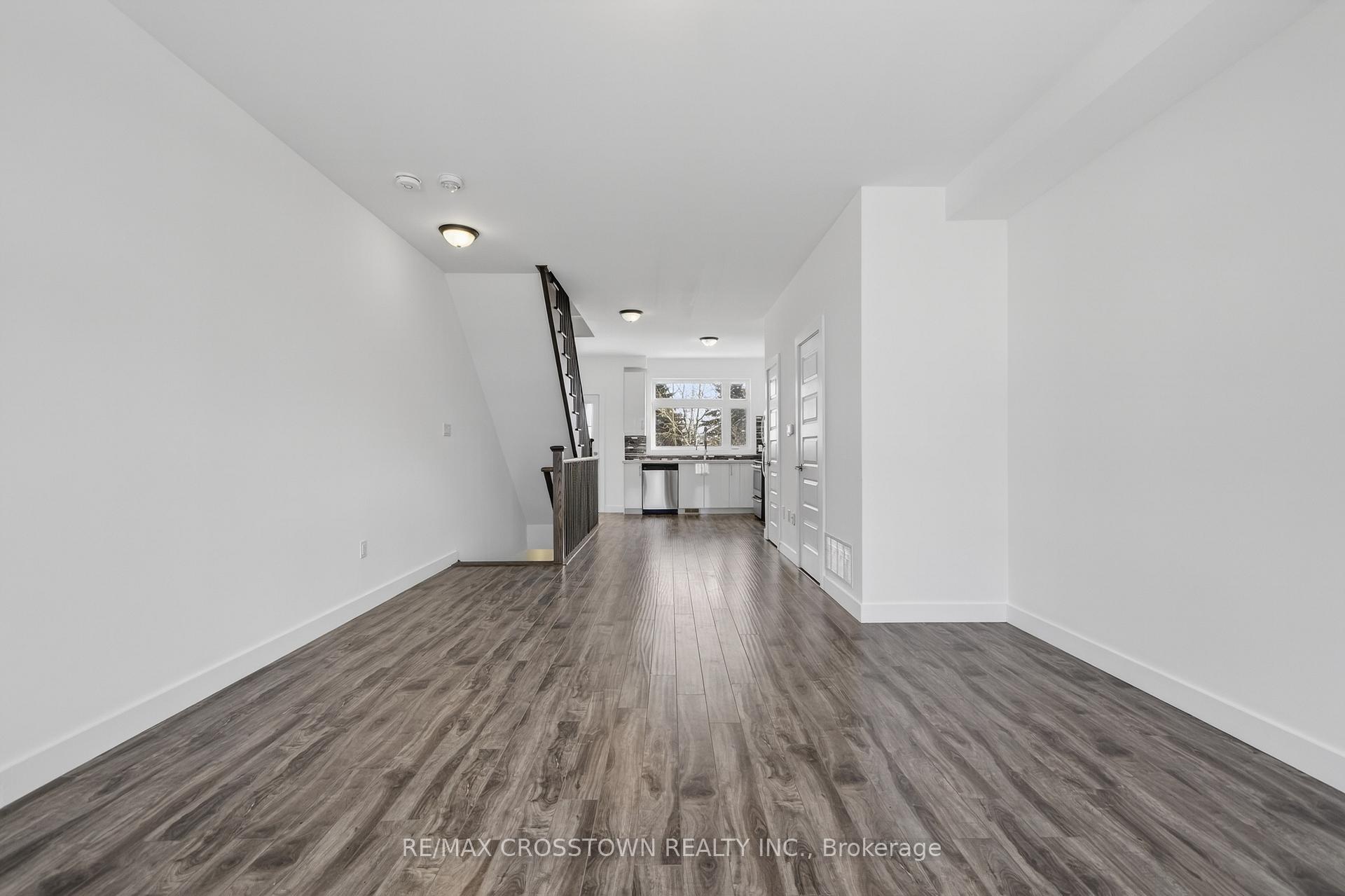 Photo 11 of Unit 2, 540 Essa Road, Barrie, Holly — HOMEH