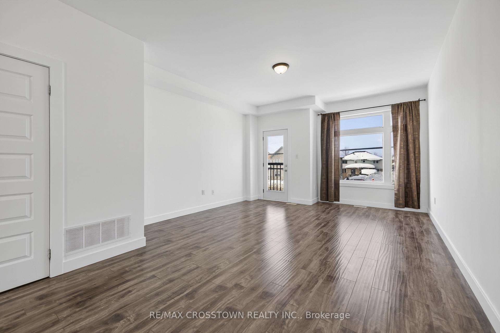 Photo 23 of Unit 2, 540 Essa Road, Barrie, Holly — HOMEH