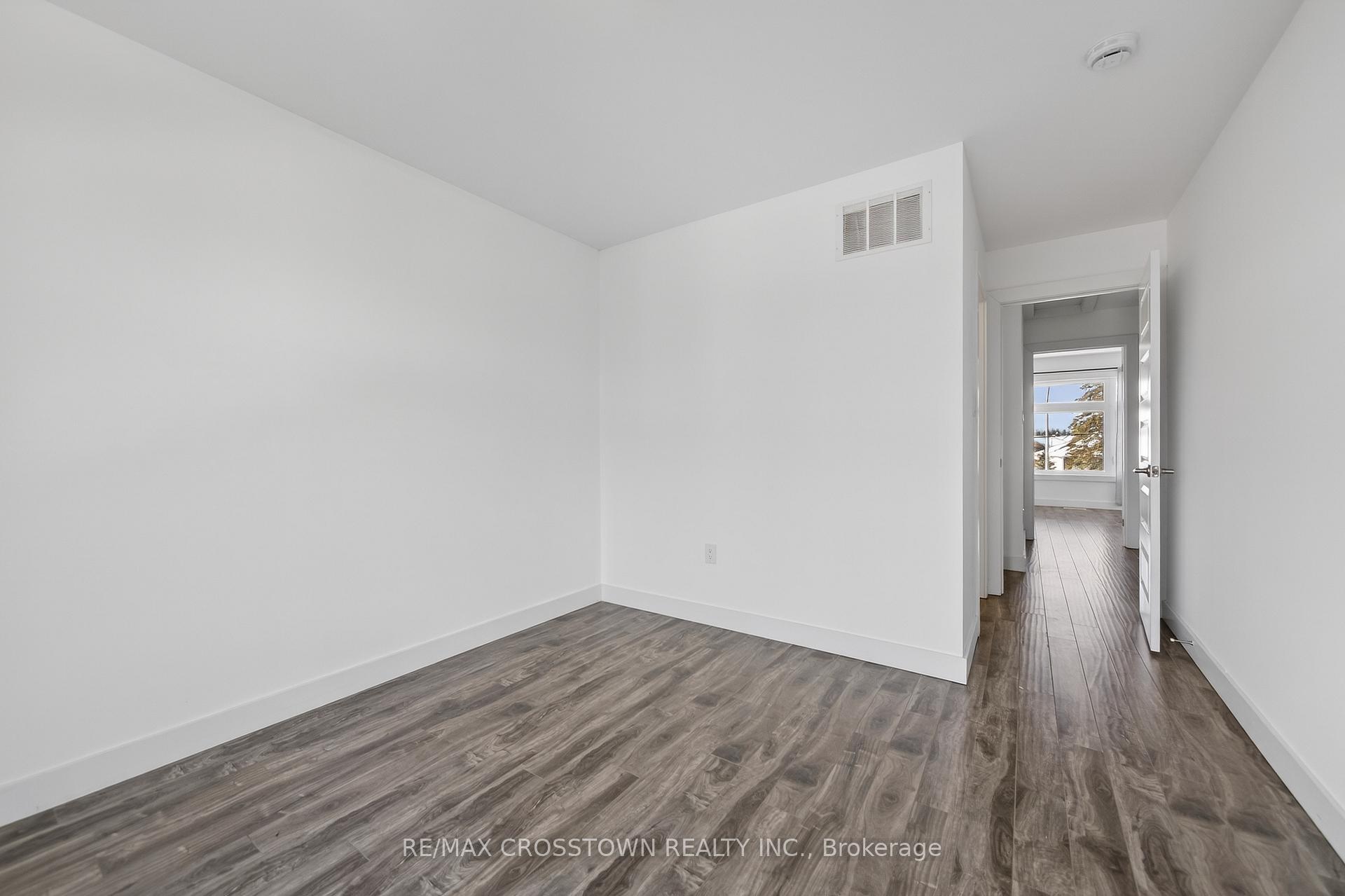 Photo 28 of Unit 2, 540 Essa Road, Barrie, Holly — HOMEH