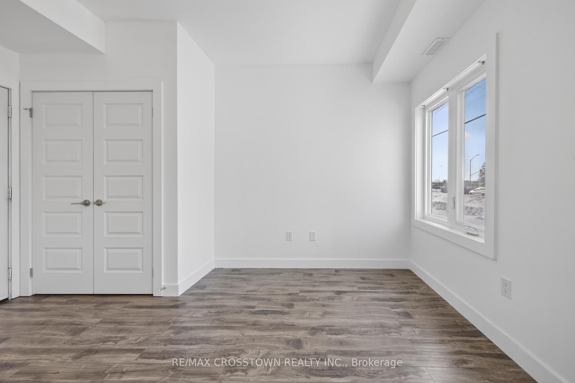Photo 35 of Unit 2, 540 Essa Road, Barrie, Holly — HOMEH