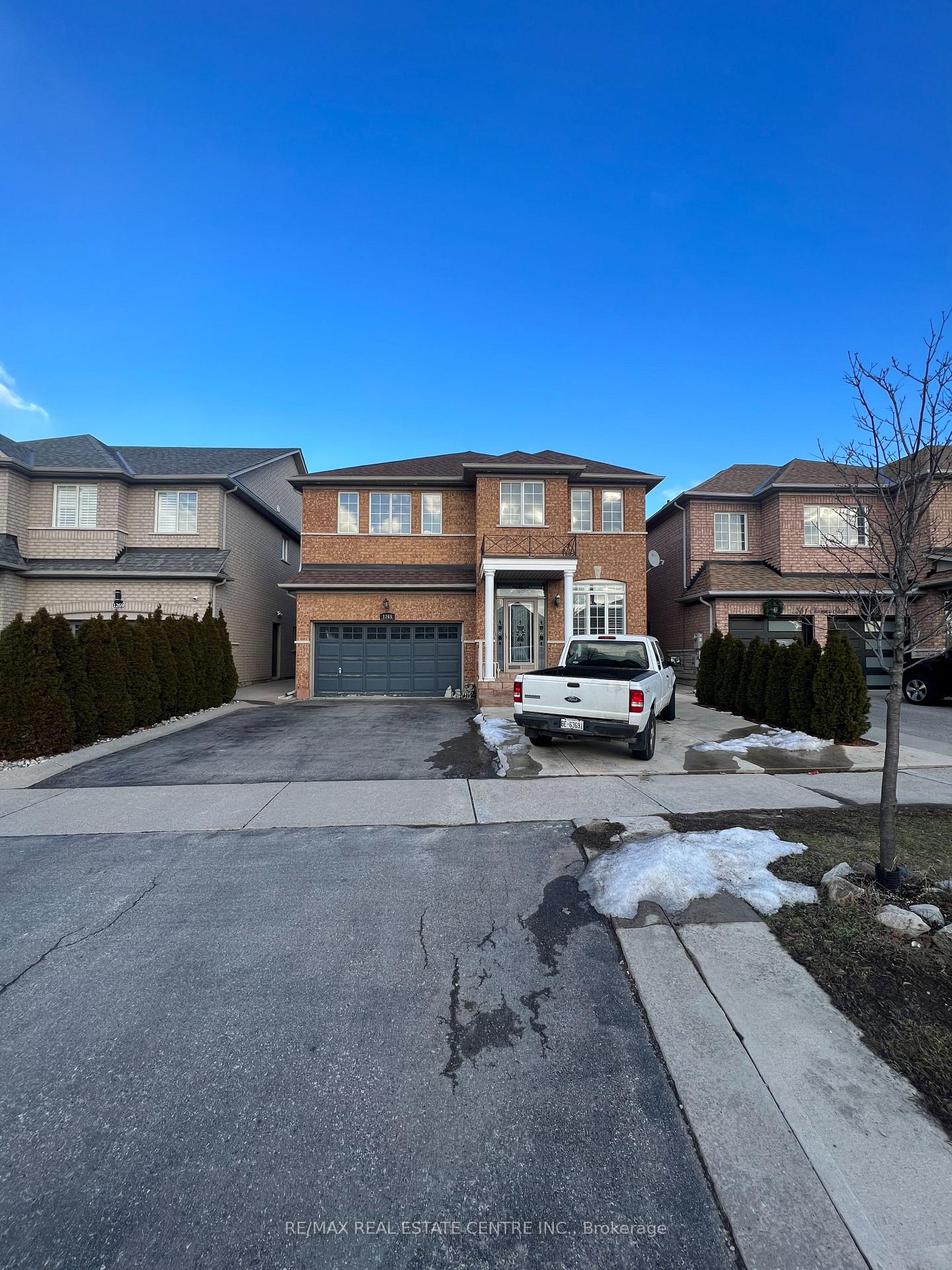 Front of Unit Bsmt, 1265 Clarence Street