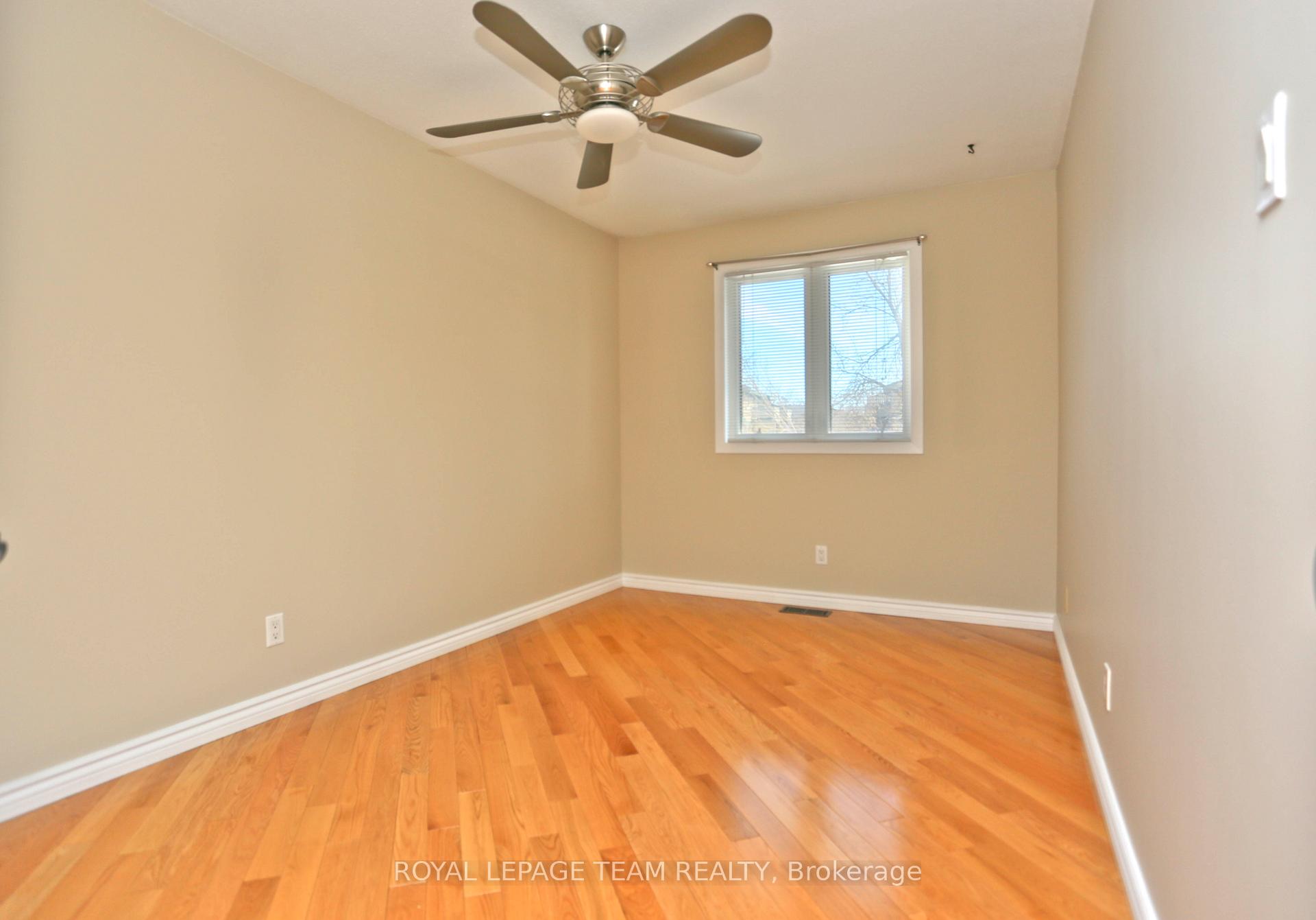 Photo 18 of Unit 8, 15 Forestlane Private, Ottawa, Overbrook/Castle Heights — HOMEH