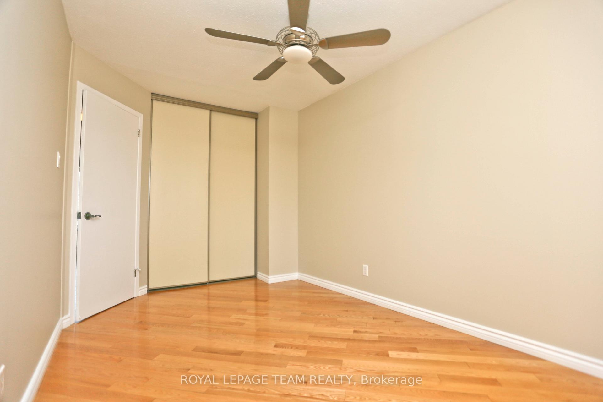 Photo 19 of Unit 8, 15 Forestlane Private, Ottawa, Overbrook/Castle Heights — HOMEH