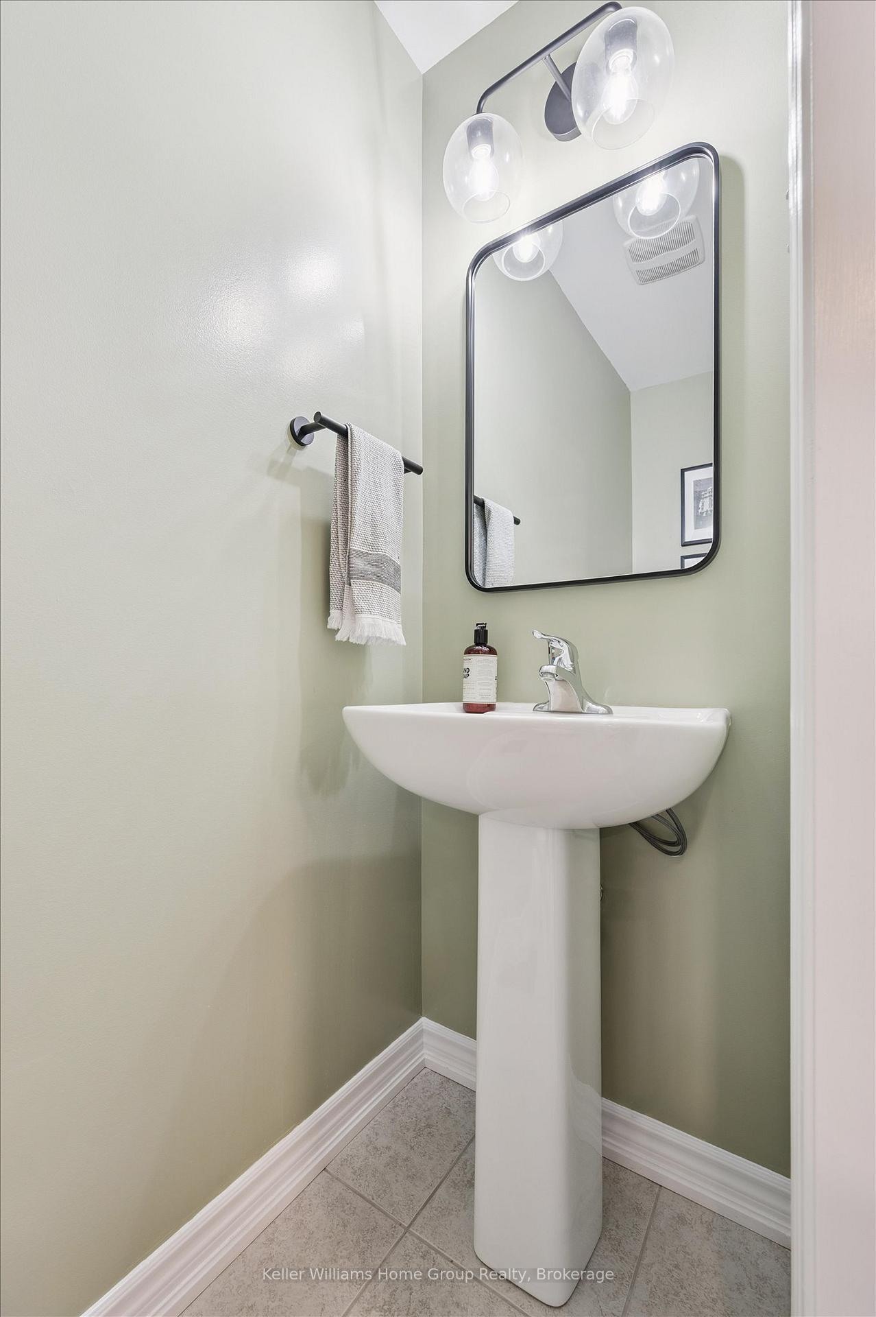 Photo 43 of Unit 17, 88 DeCorso Drive, Guelph, Kortright East — HOMEH
