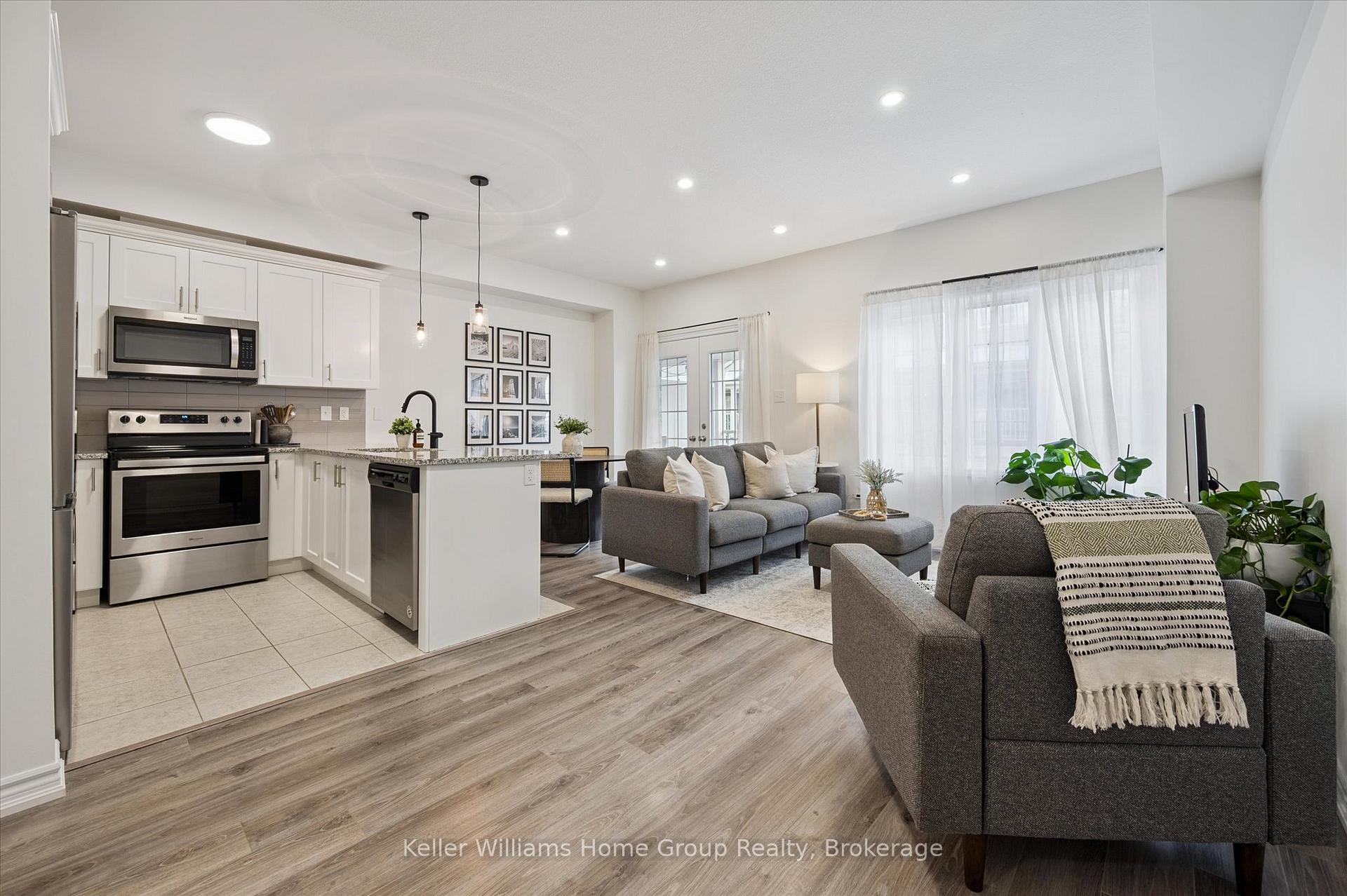 Photo 2 of Unit 17, 88 DeCorso Drive, Guelph, Kortright East — HOMEH