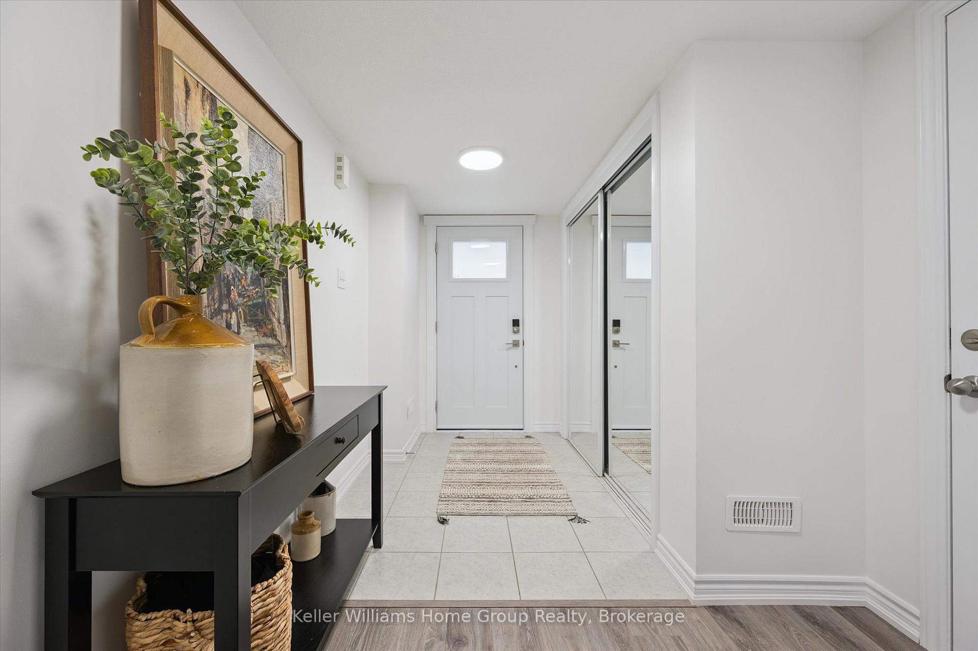 Photo 26 of Unit 17, 88 DeCorso Drive, Guelph, Kortright East — HOMEH