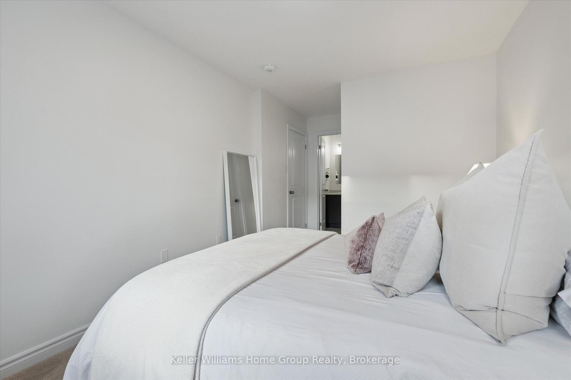Photo 67 of Unit 17, 88 DeCorso Drive, Guelph, Kortright East — HOMEH