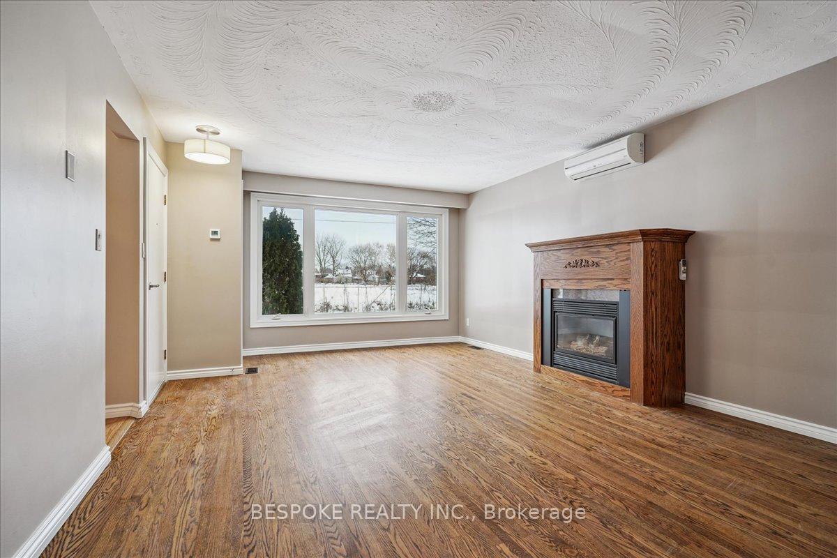 Photo 4 of Unit 2nd Floor, 355 Oshawa Boulevard N, Oshawa, O'Neill — HOMEH