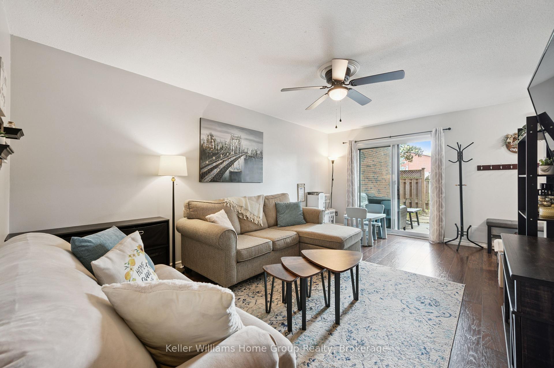 Photo 7 of Unit 95, 49 Rhonda Road, Guelph, Willow West/Sugarbush/West Acres — HOMEH