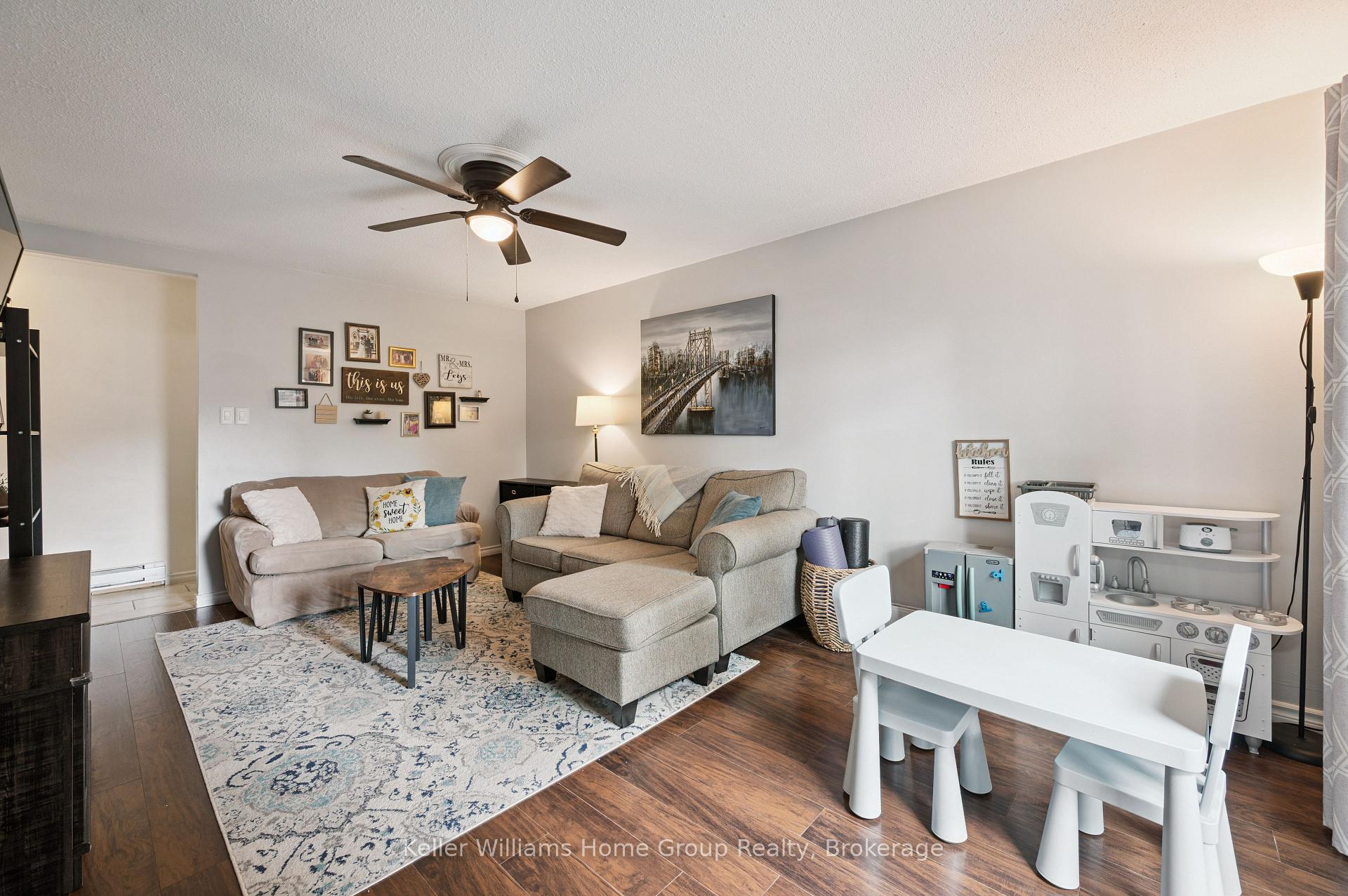 Photo 8 of Unit 95, 49 Rhonda Road, Guelph, Willow West/Sugarbush/West Acres — HOMEH