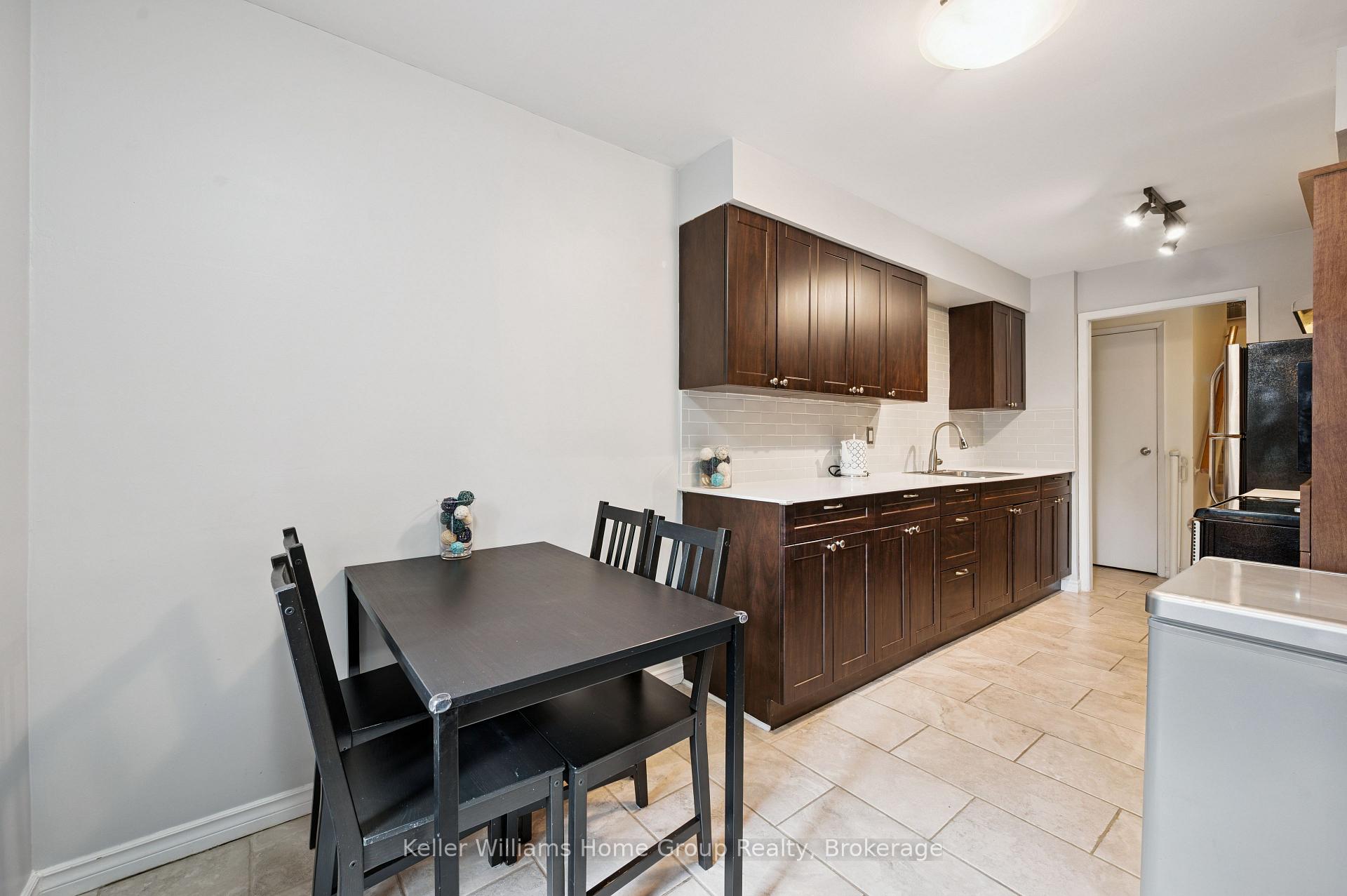 Photo 11 of Unit 95, 49 Rhonda Road, Guelph, Willow West/Sugarbush/West Acres — HOMEH
