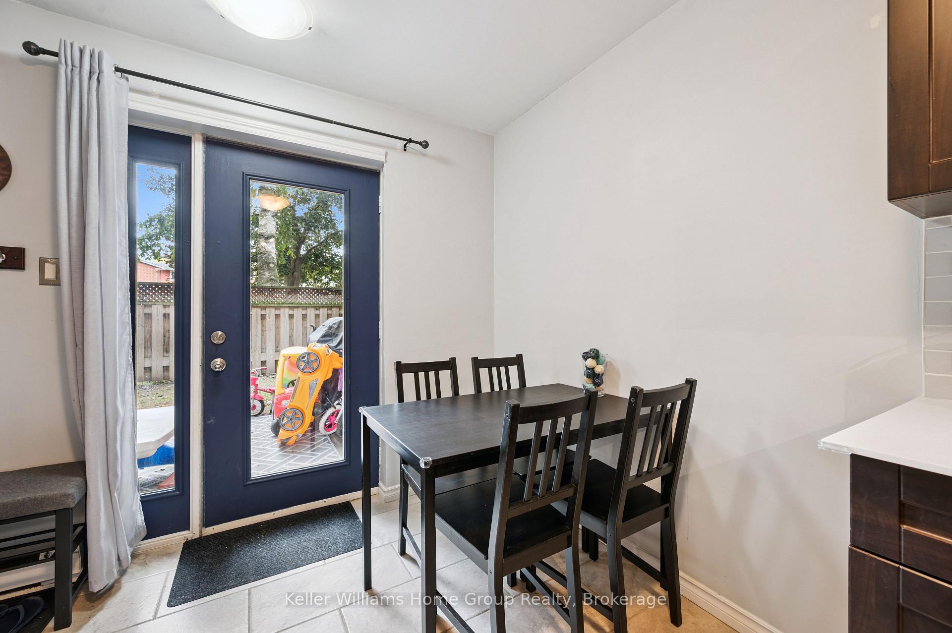 Photo 15 of Unit 95, 49 Rhonda Road, Guelph, Willow West/Sugarbush/West Acres — HOMEH