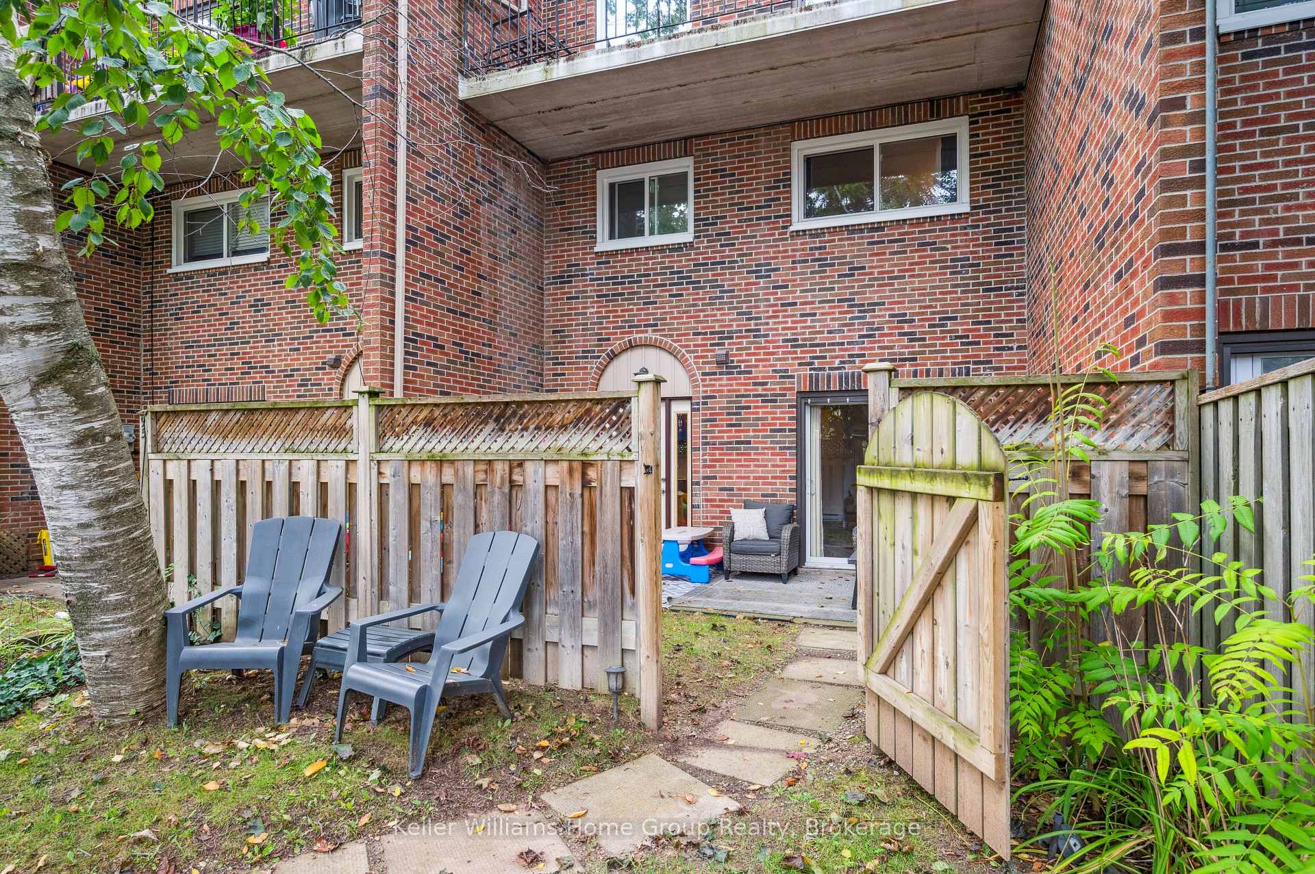 Photo 31 of Unit 95, 49 Rhonda Road, Guelph, Willow West/Sugarbush/West Acres — HOMEH