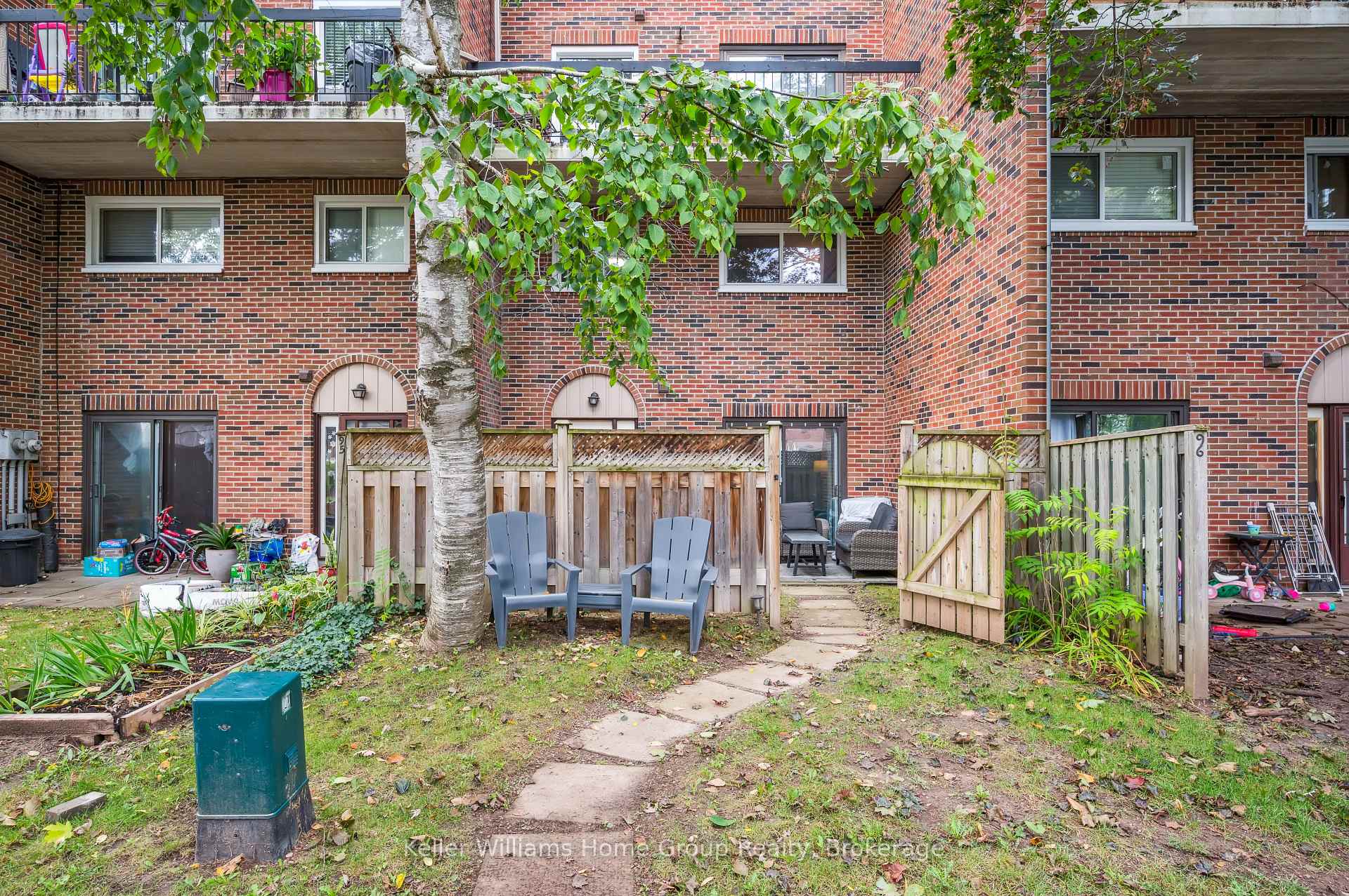 Photo 32 of Unit 95, 49 Rhonda Road, Guelph, Willow West/Sugarbush/West Acres — HOMEH