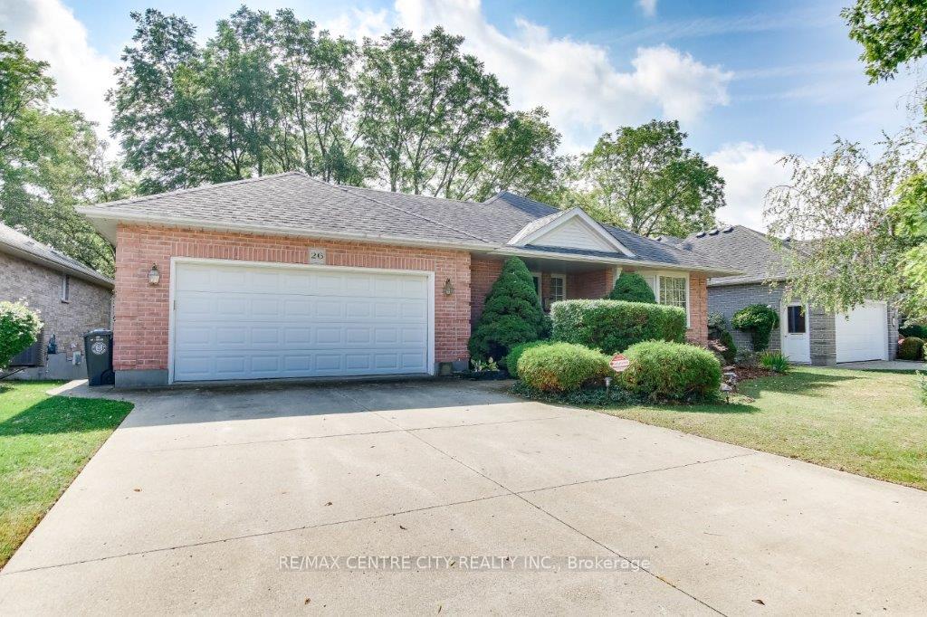 Photo 1 of 26 Symphony Court, Central Elgin, Lynhurst — HOMEH