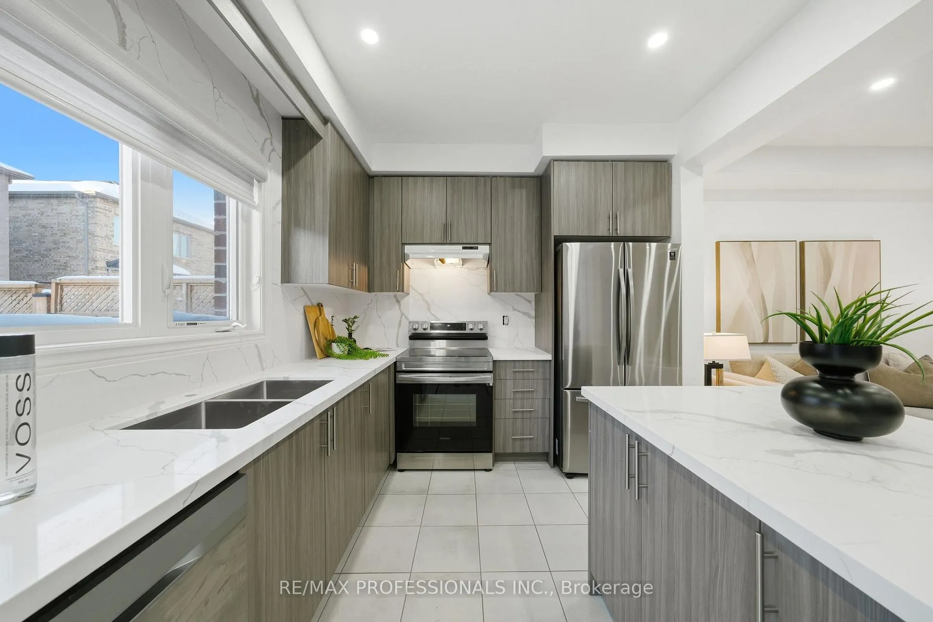 Photo 13 of 7 Westfield Crescent, Hamilton, Waterdown — HOMEH