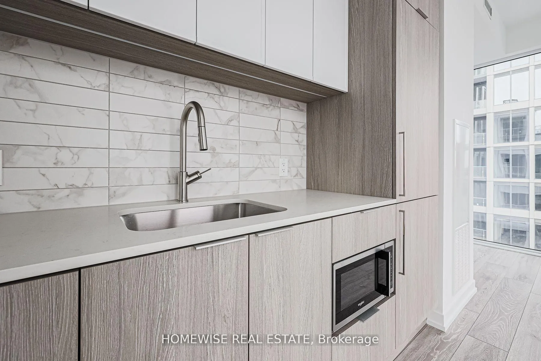 Photo 7 of Unit 709, 2020 Bathurst Street, Toronto, Humewood-Cedarvale — HOMEH