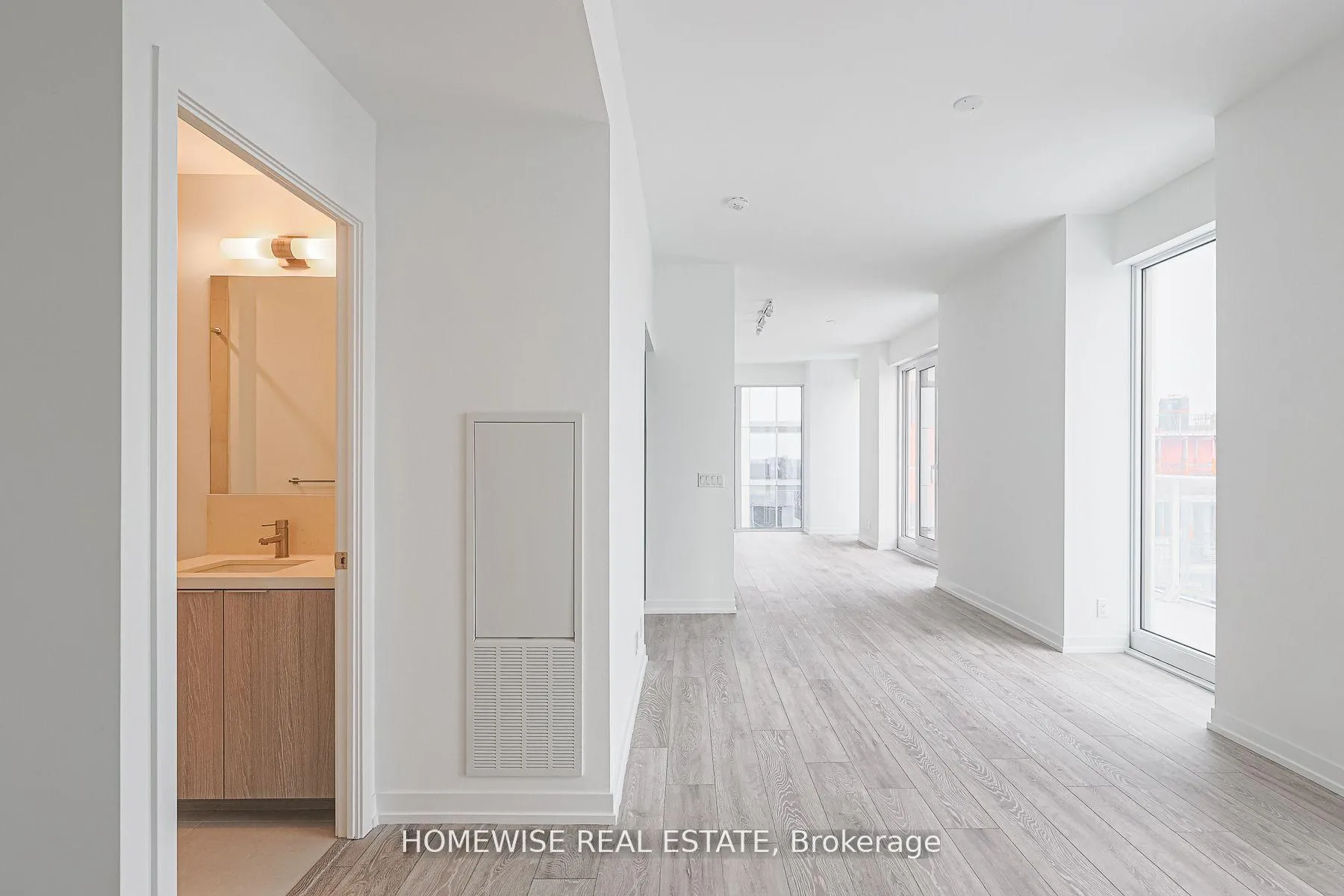 Photo 17 of Unit 709, 2020 Bathurst Street, Toronto, Humewood-Cedarvale — HOMEH