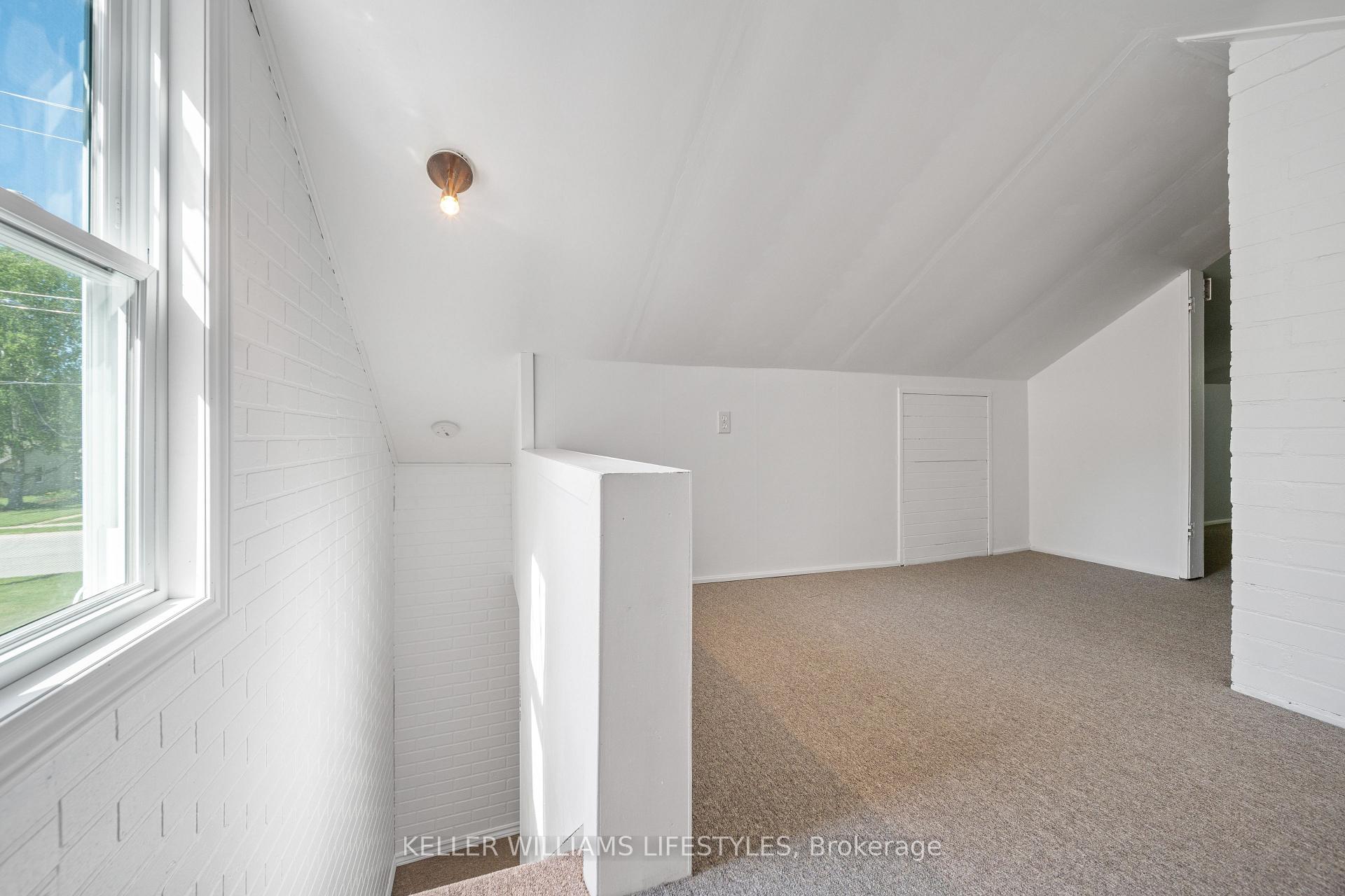 Photo 7 of 228 Princess Street E, Central Huron, Clinton — HOMEH