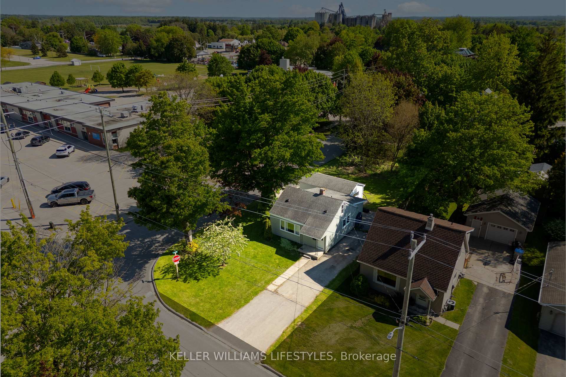 Photo 20 of 228 Princess Street E, Central Huron, Clinton — HOMEH