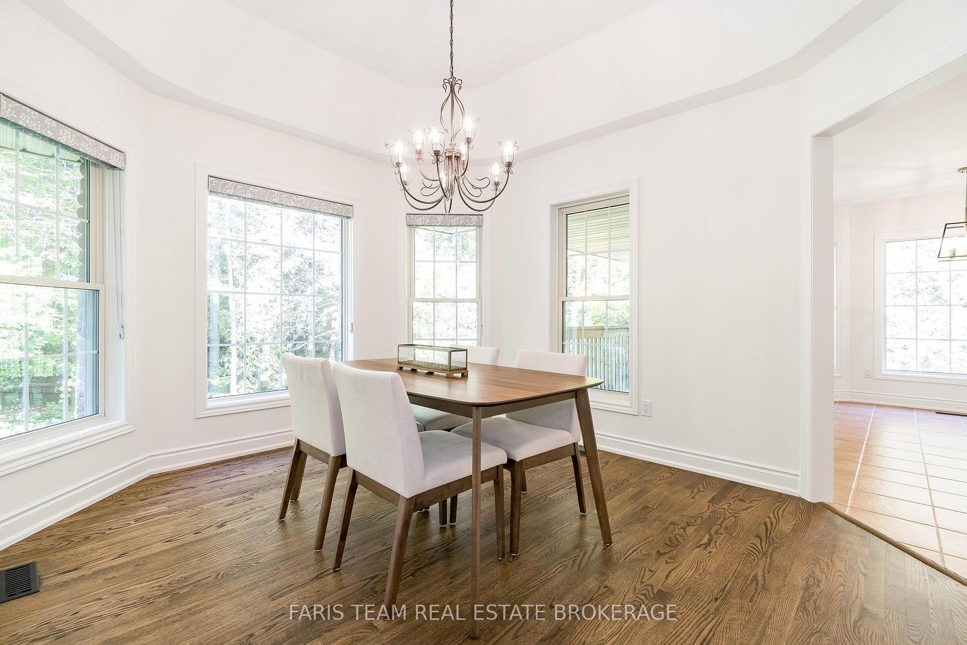 Photo 9 of 7 Glenhuron Drive, Springwater, Midhurst — HOMEH