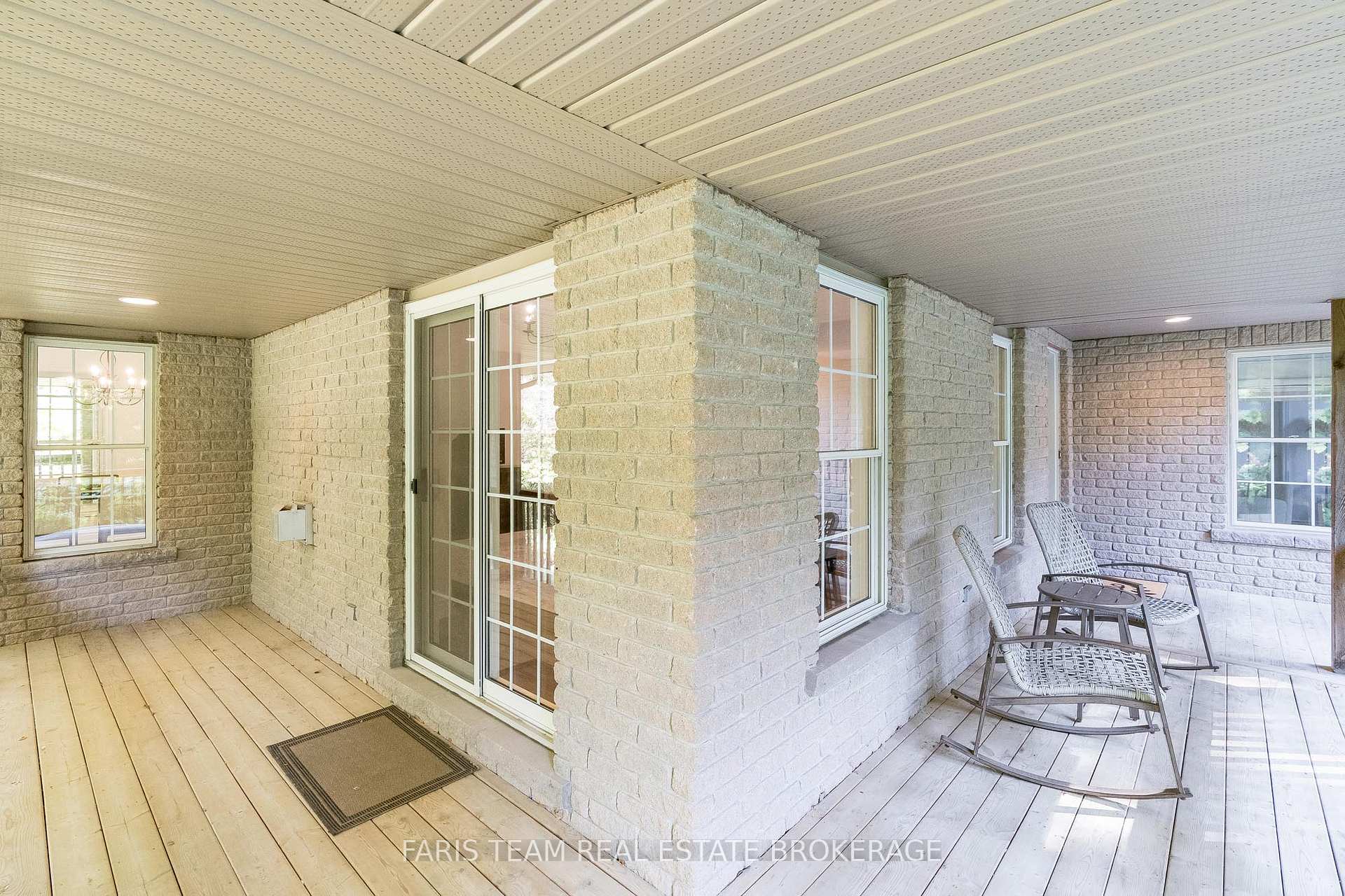 Photo 20 of 7 Glenhuron Drive, Springwater, Midhurst — HOMEH