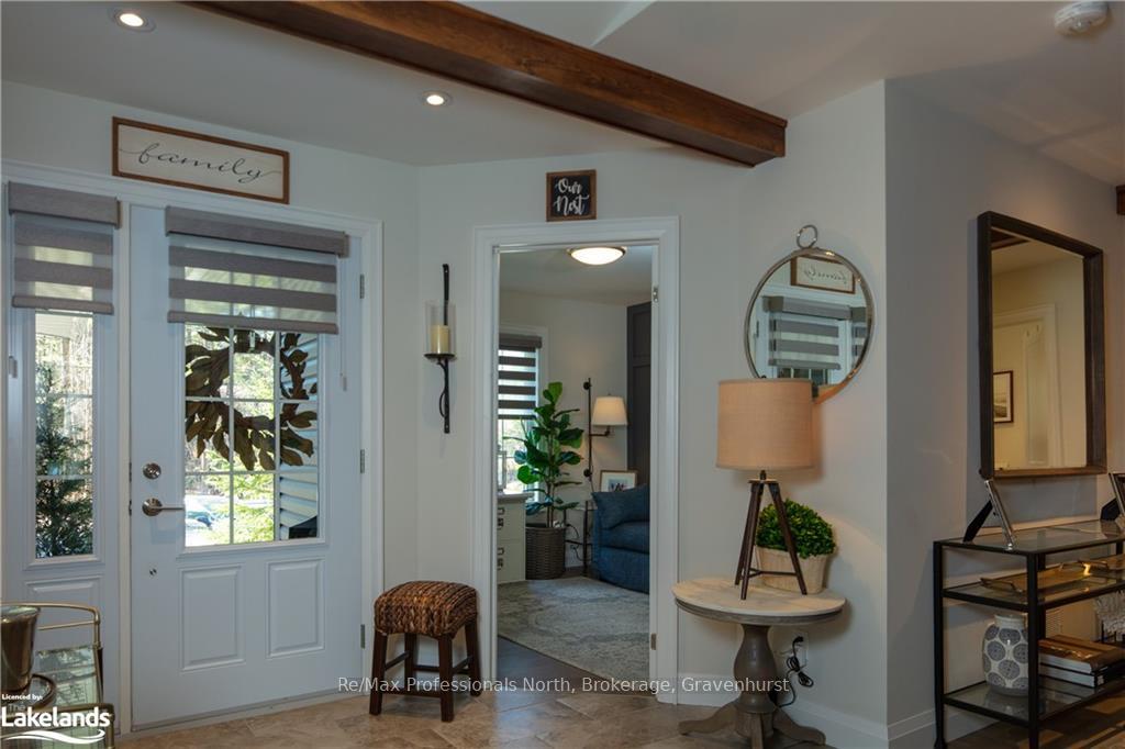 Photo 5 of 1043 Fleming Drive W, Gravenhurst, Morrison — HOMEH
